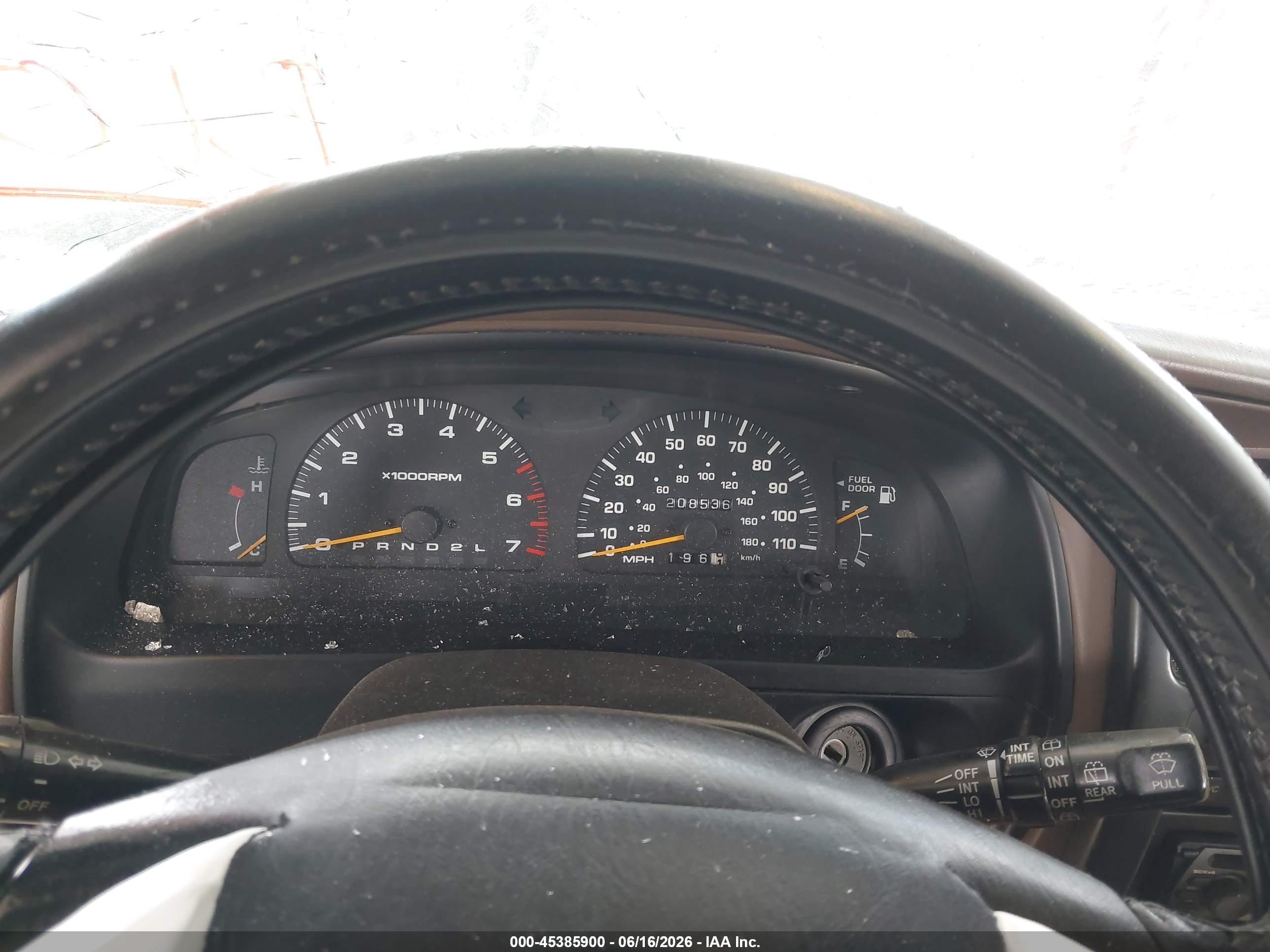 1998 Toyota 4runner Sr5 V6 White vin: JT3HN86RXW0137811
