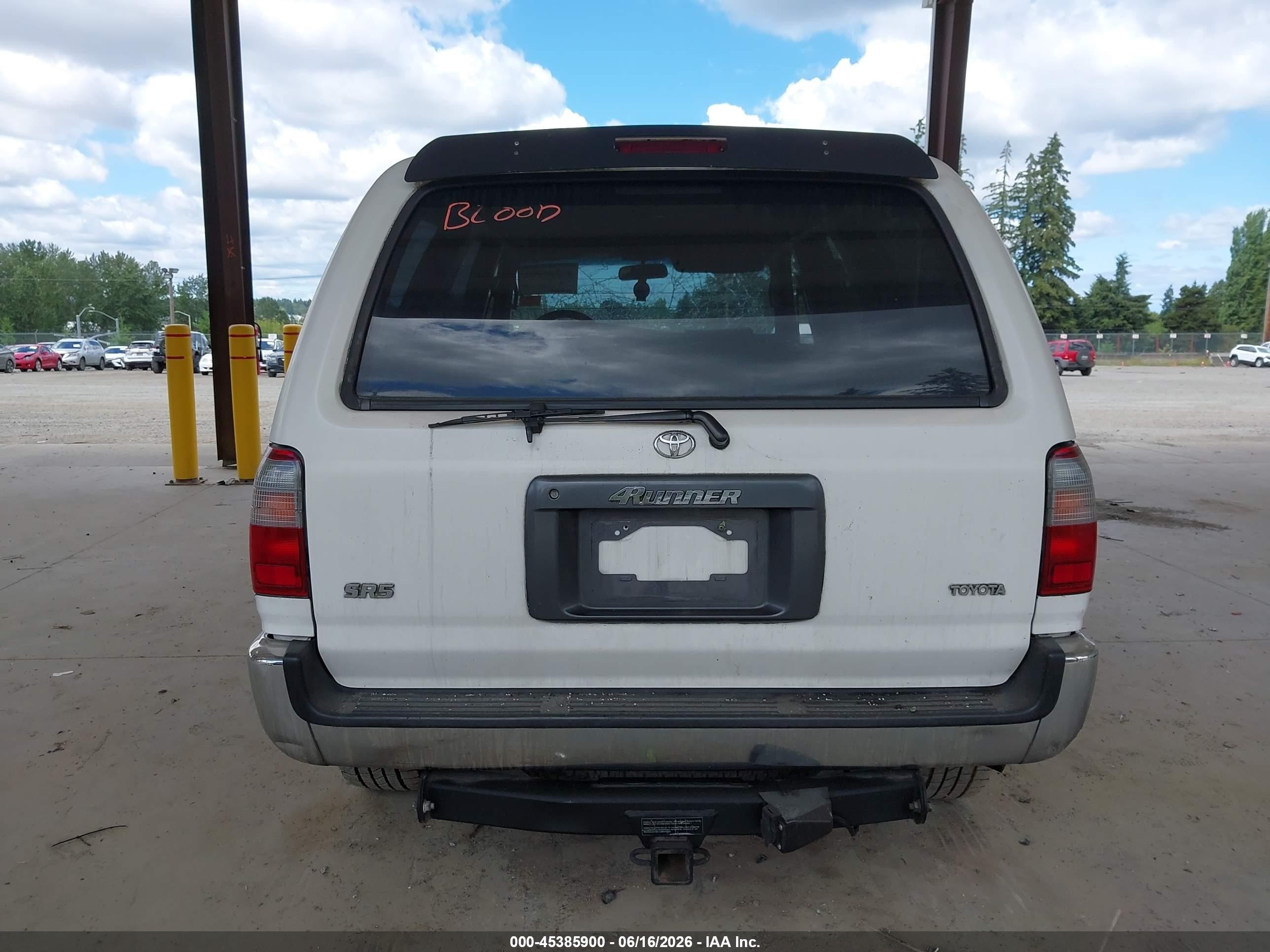 1998 Toyota 4runner Sr5 V6 White vin: JT3HN86RXW0137811