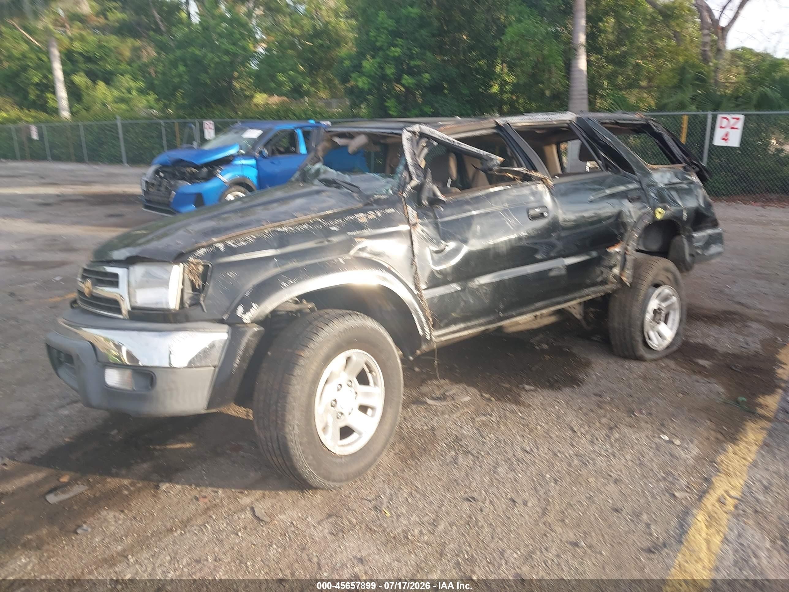 2000 Toyota 4runner Sr5 V6 Black vin: JT3HN86RXY0278140