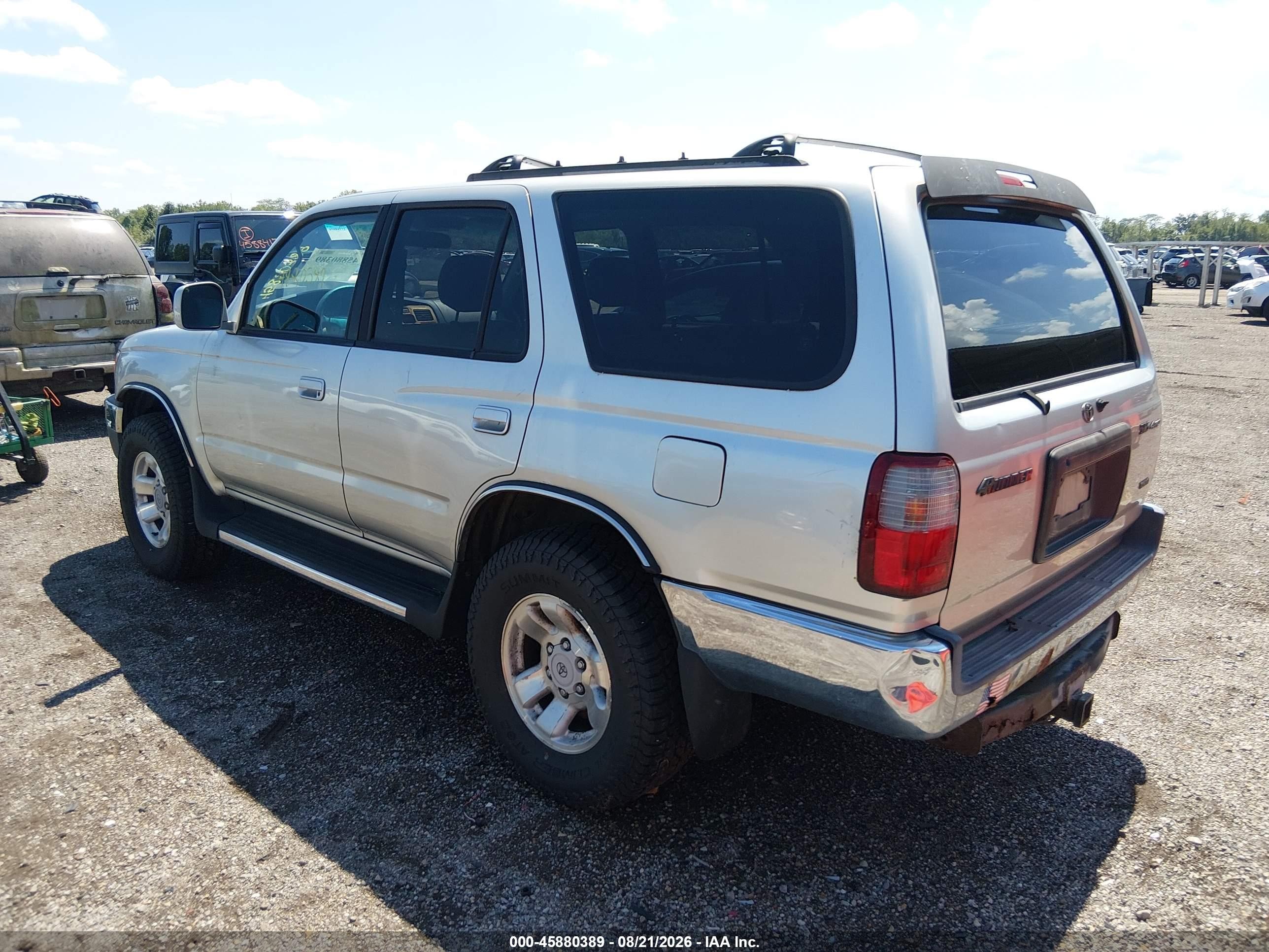 2000 Toyota 4runner Sr5 V6 Silver vin: JT3HN86RXY0282303