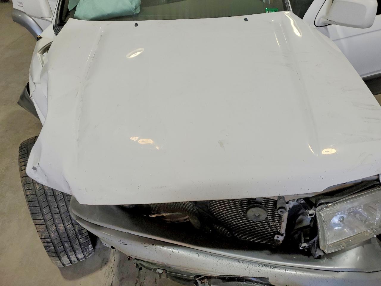 1999 Toyota 4runner Limited White vin: JT3HN87R0X0250635