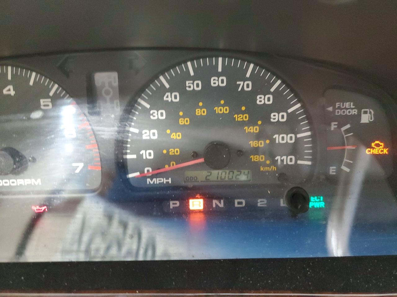 1999 Toyota 4runner Limited White vin: JT3HN87R0X0250635