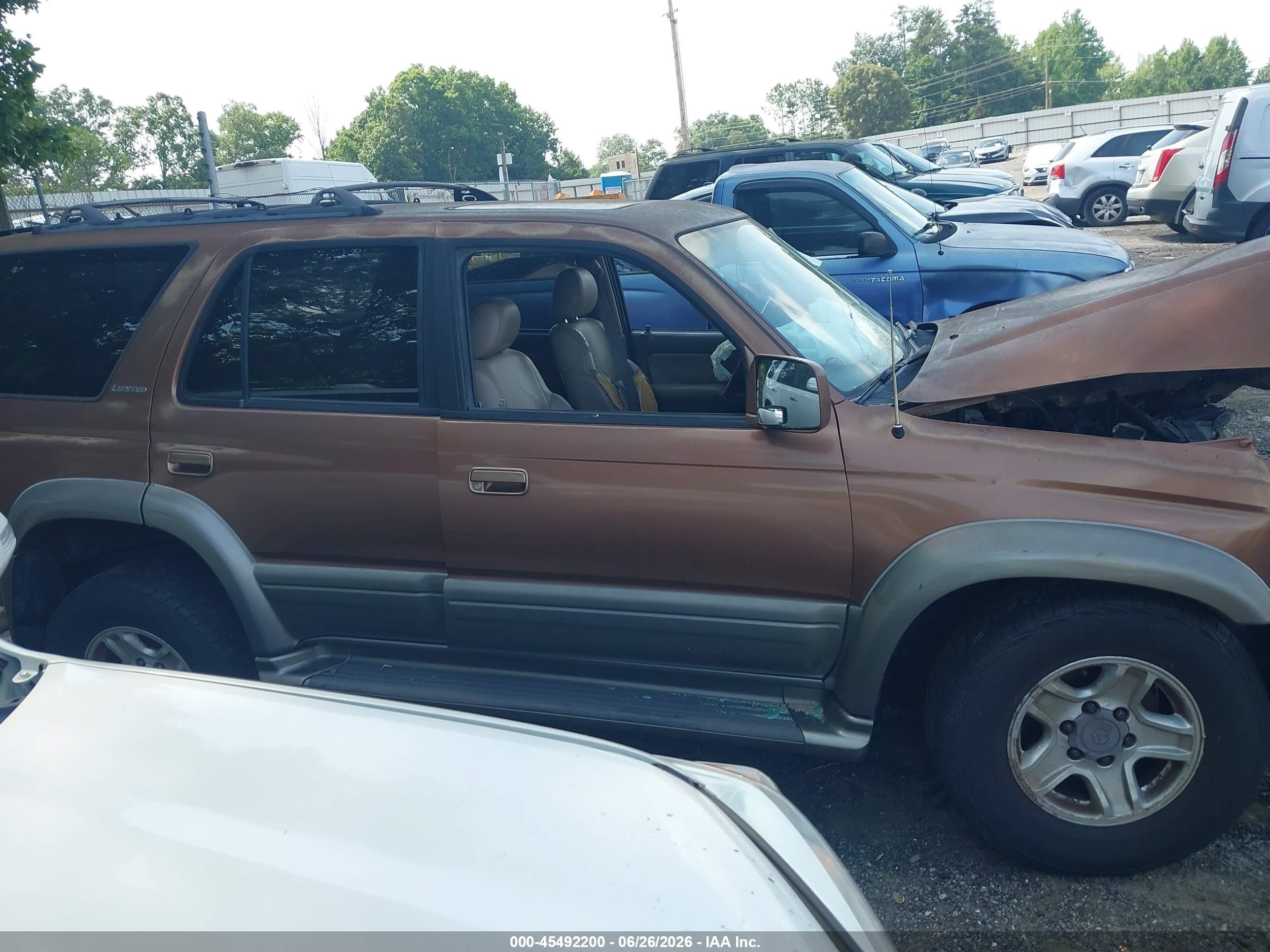 1999 Toyota 4runner Limited V6 Коричневый vin: JT3HN87R0X9020024