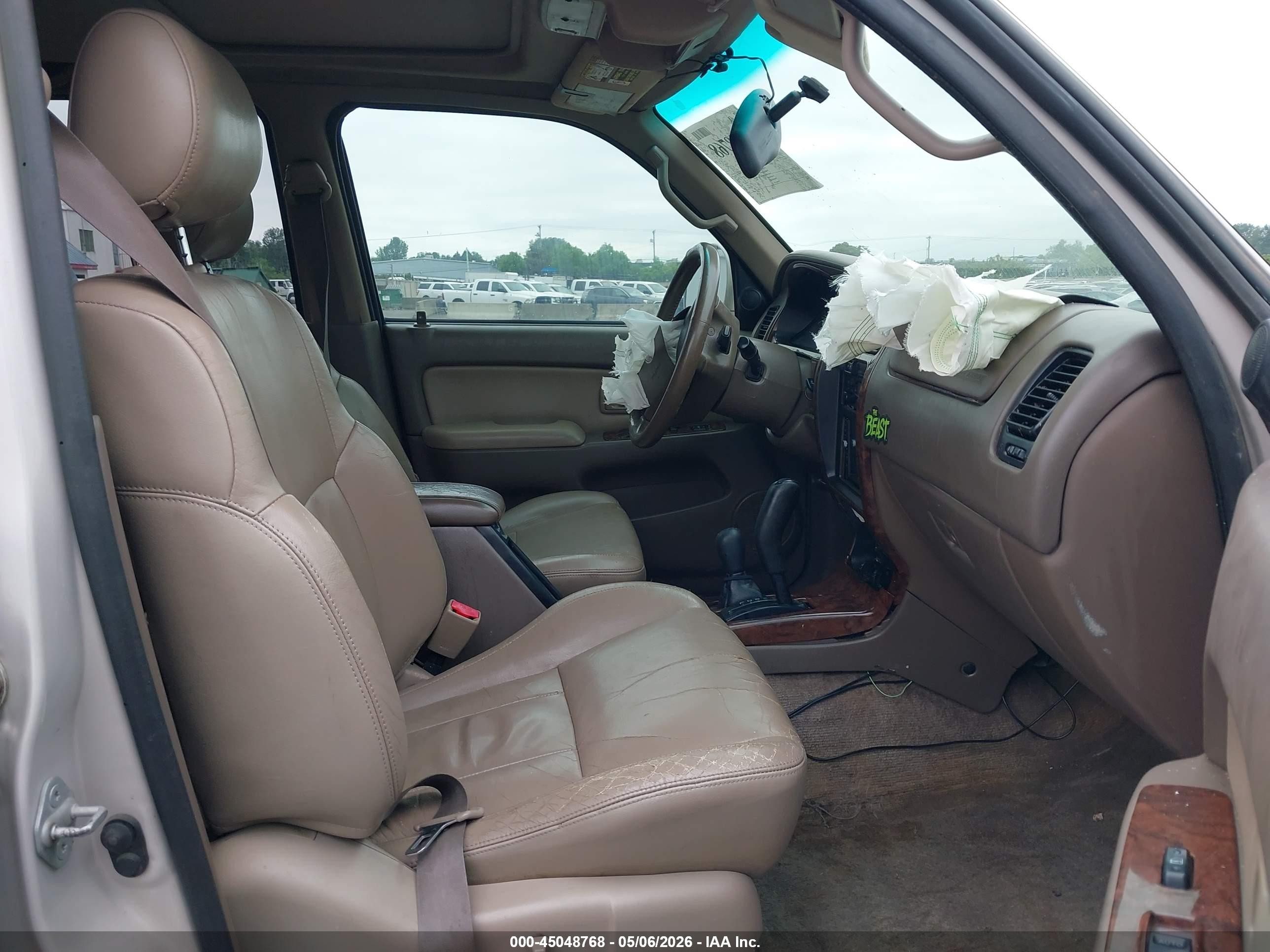 2000 Toyota 4runner Limited V6 Silver vin: JT3HN87R0Y0275925