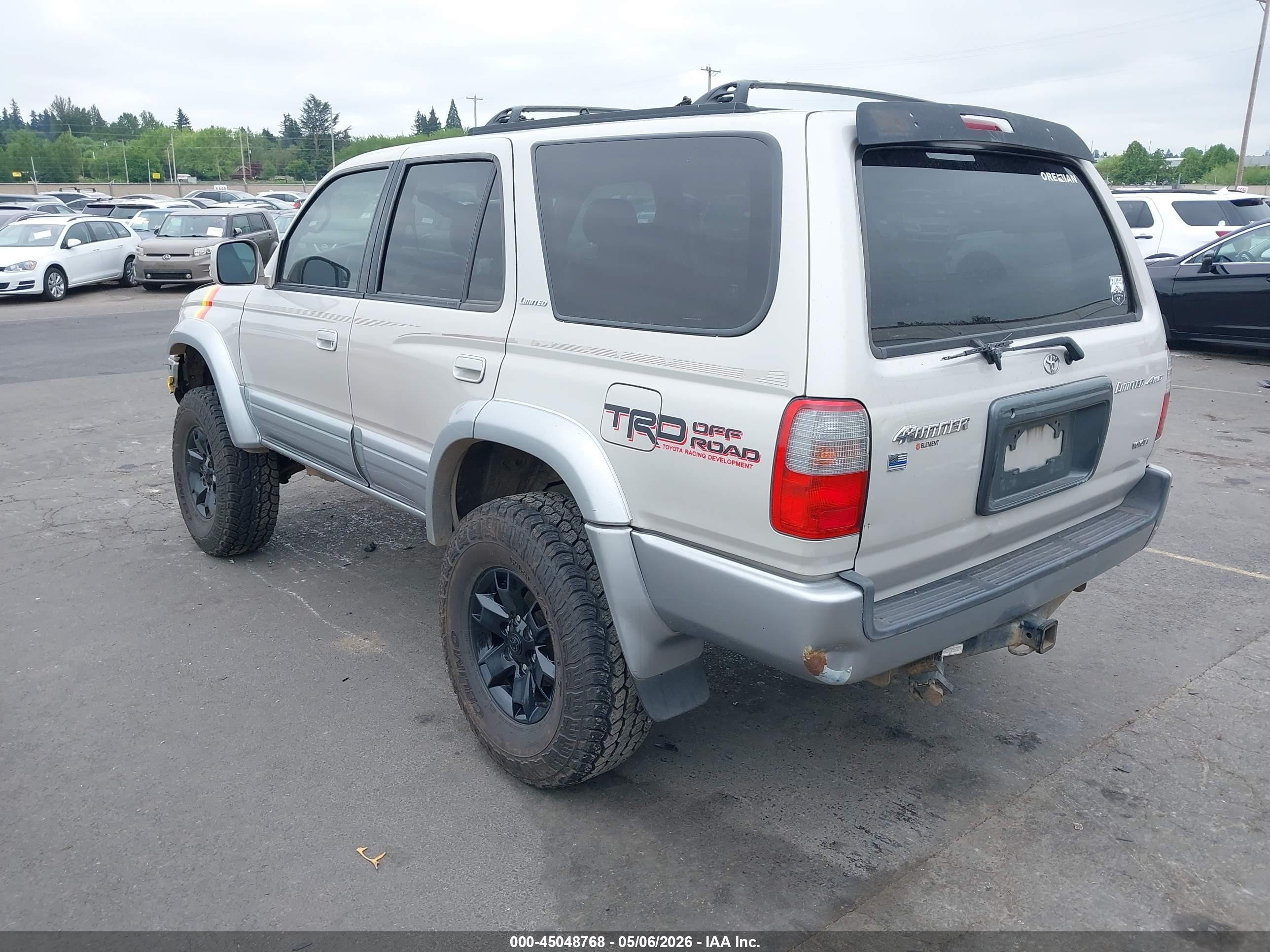 2000 Toyota 4runner Limited V6 Silver vin: JT3HN87R0Y0275925