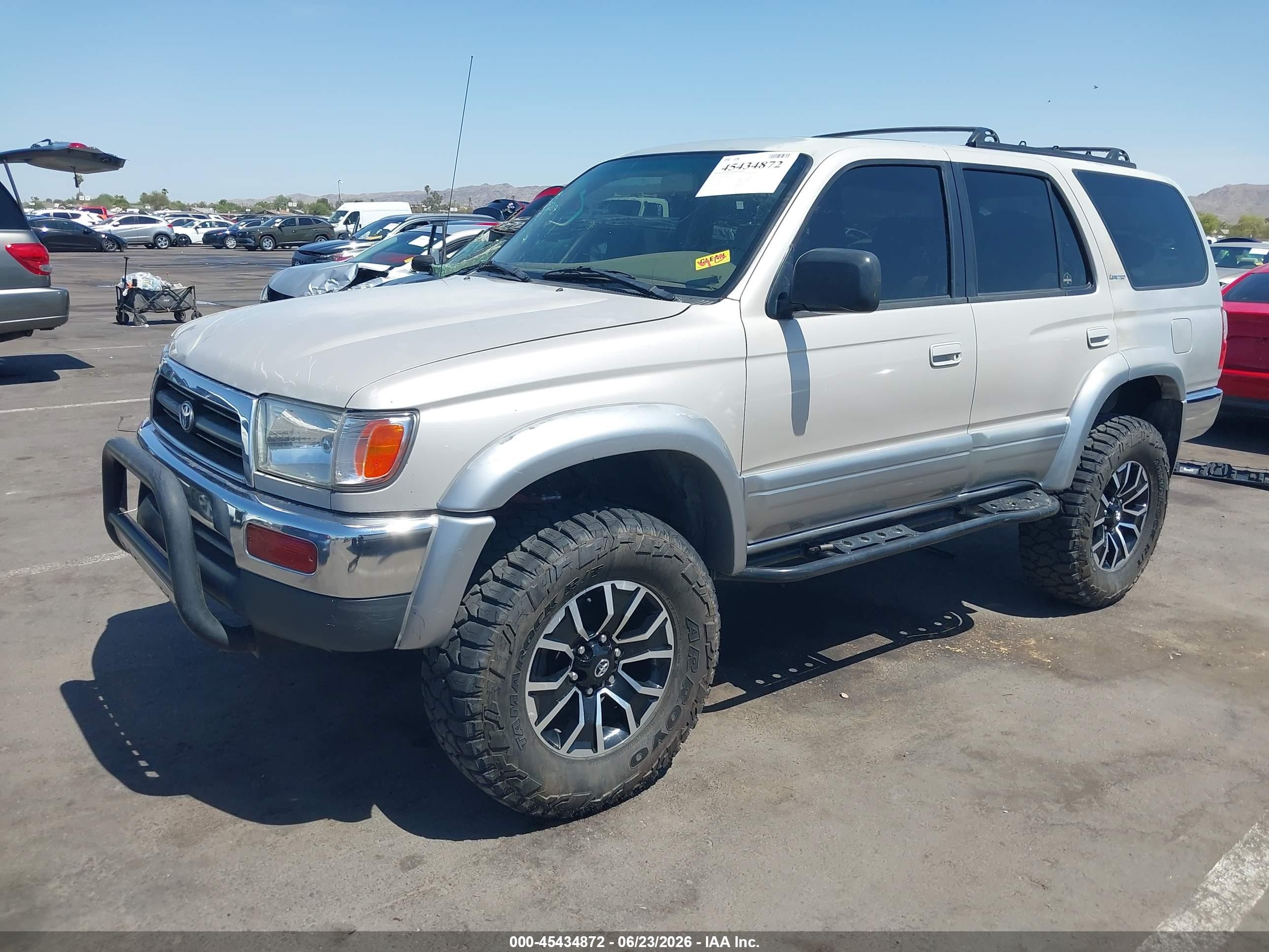 1997 Toyota 4runner Sr5 V6 Limited Silver vin: JT3HN87R2V0083627