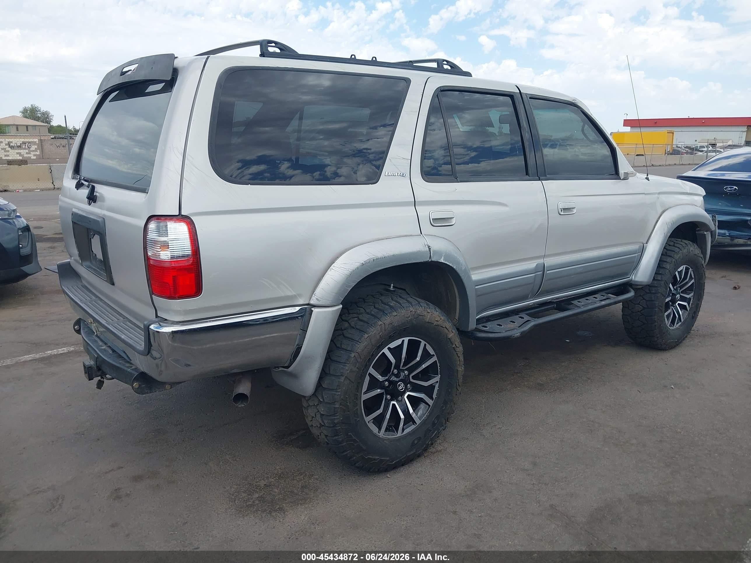 1997 Toyota 4runner Sr5 V6 Limited Silver vin: JT3HN87R2V0083627