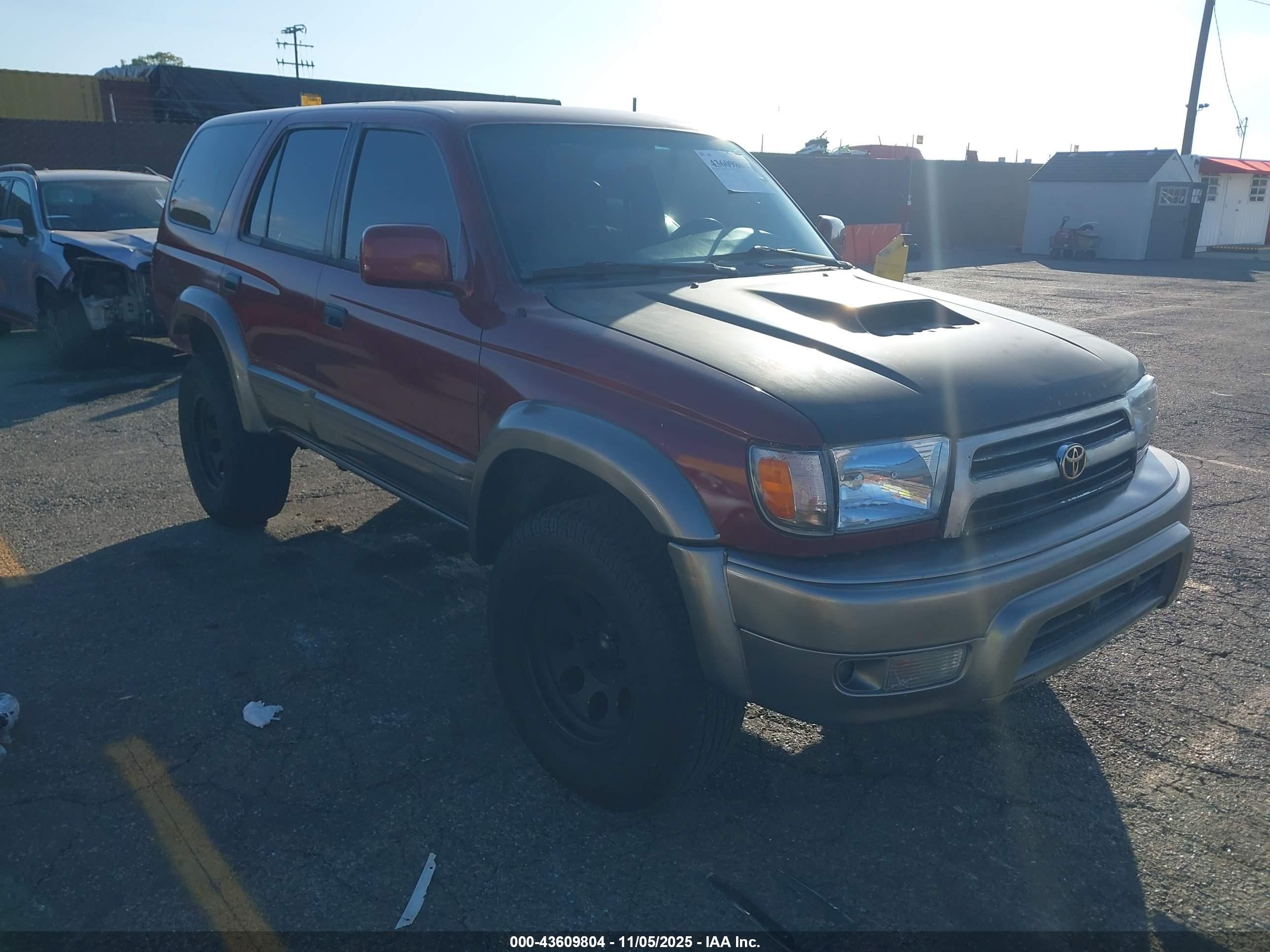 1999 Toyota 4runner Limited V6 Red vin: JT3HN87R2X0200285