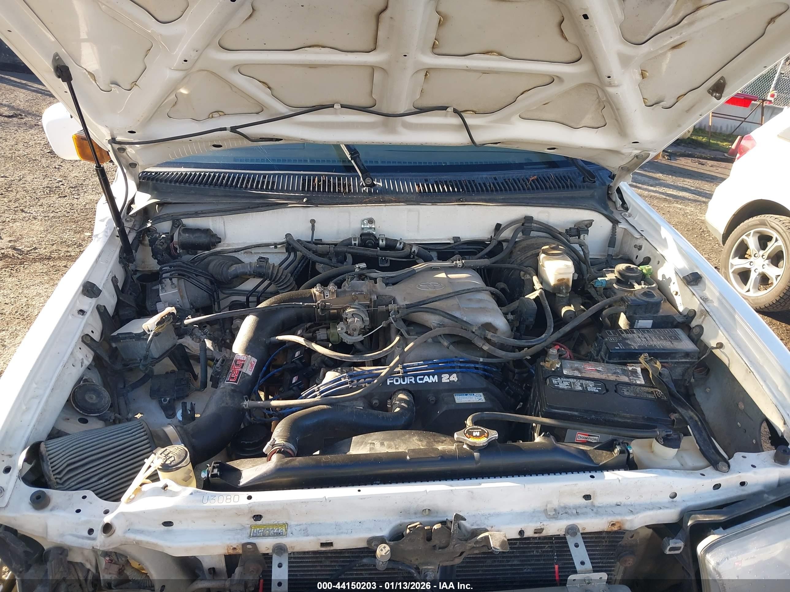 1999 Toyota 4runner Limited V6 White vin: JT3HN87R2X0255061
