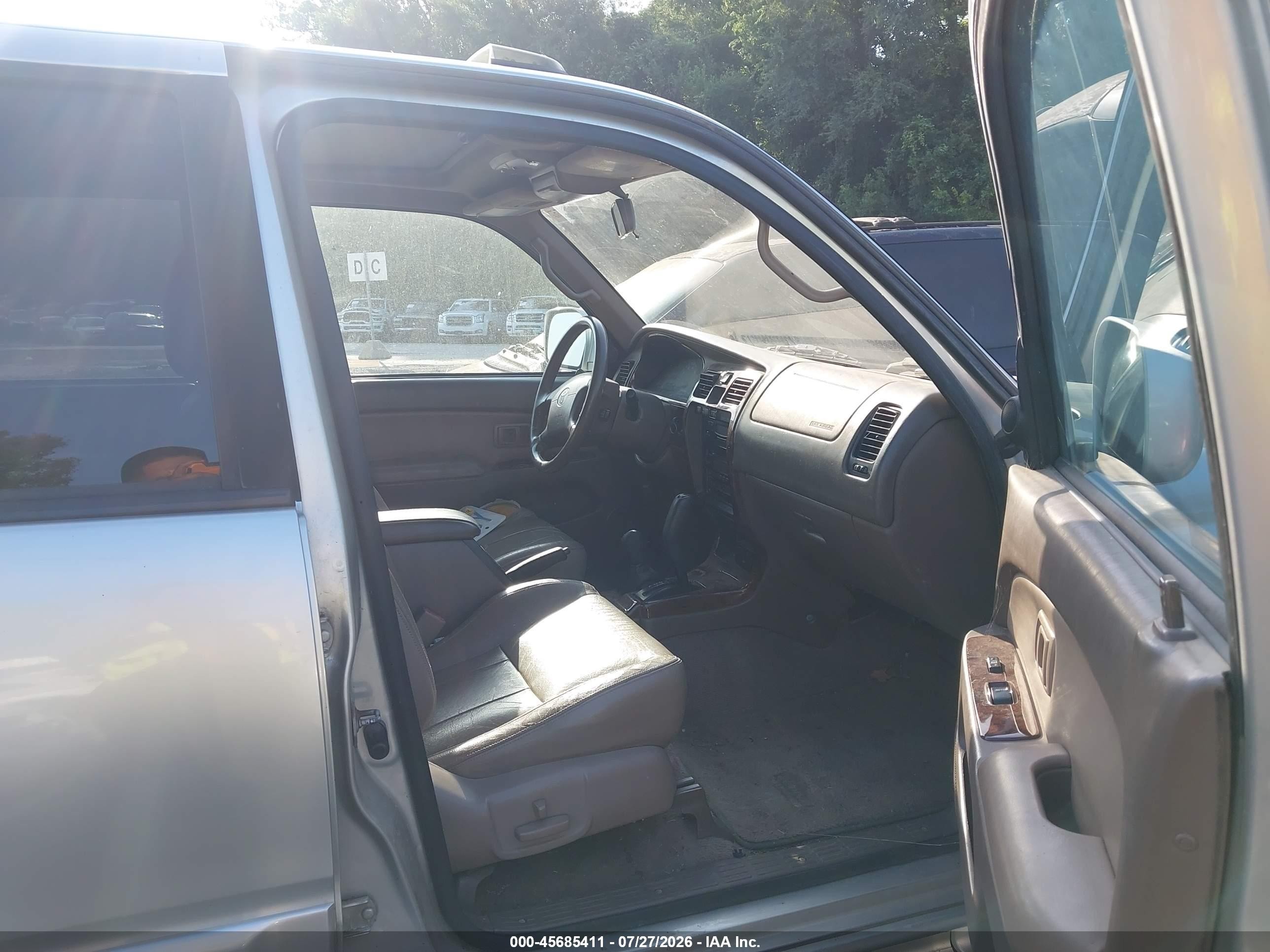 2000 Toyota 4runner Limited V6 Серебряный vin: JT3HN87R2Y0275814