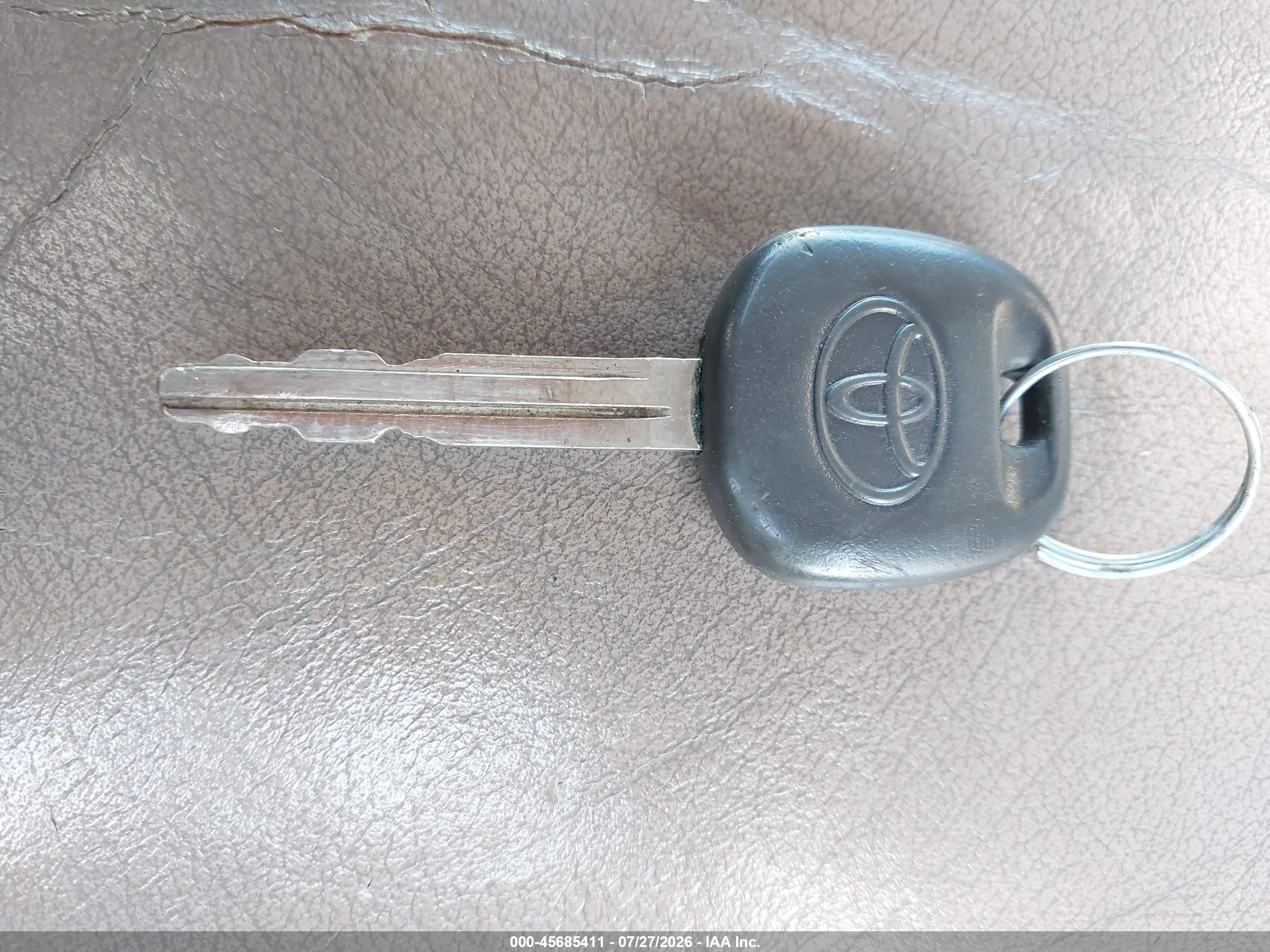 2000 Toyota 4runner Limited V6 Серебряный vin: JT3HN87R2Y0275814