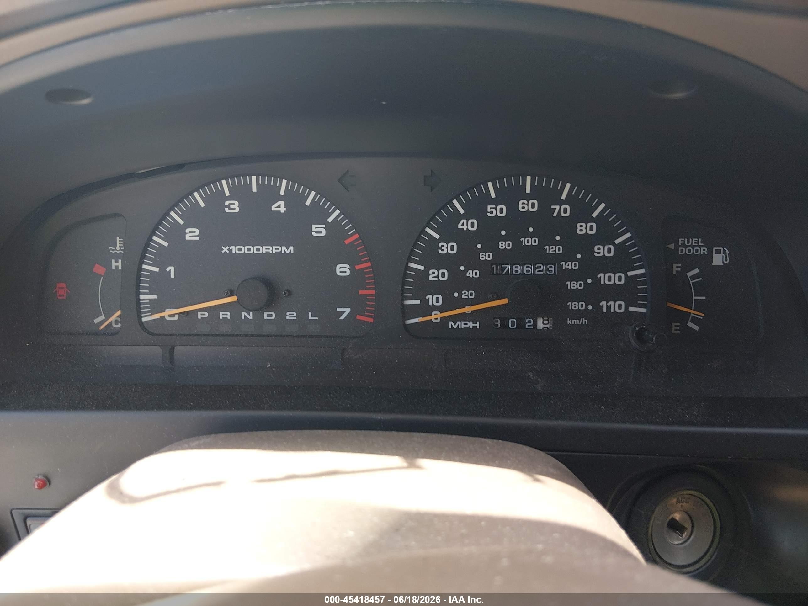 1998 Toyota 4runner Sr5 V6 Limited Black vin: JT3HN87R3W0173449