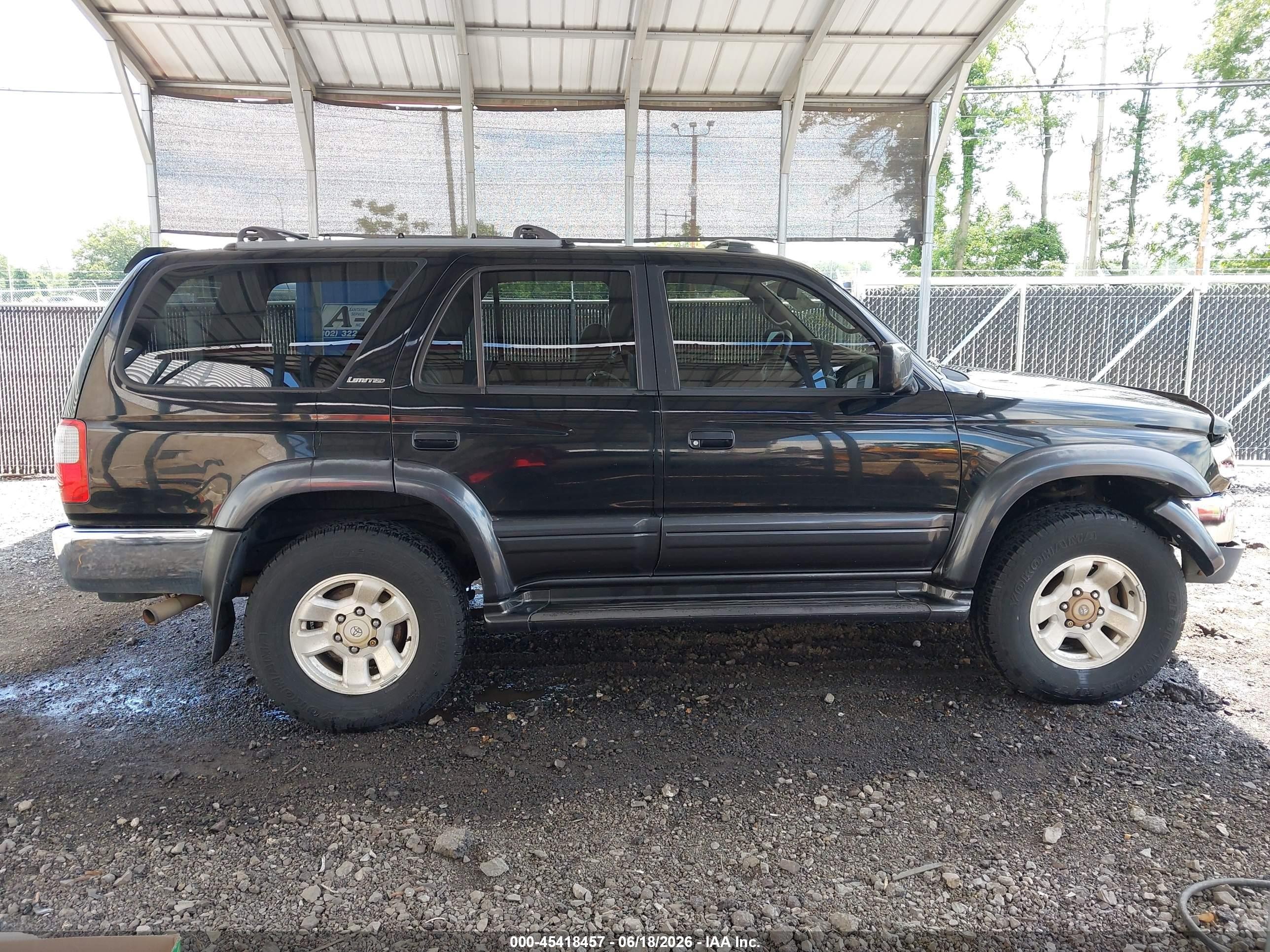 1998 Toyota 4runner Sr5 V6 Limited Black vin: JT3HN87R3W0173449