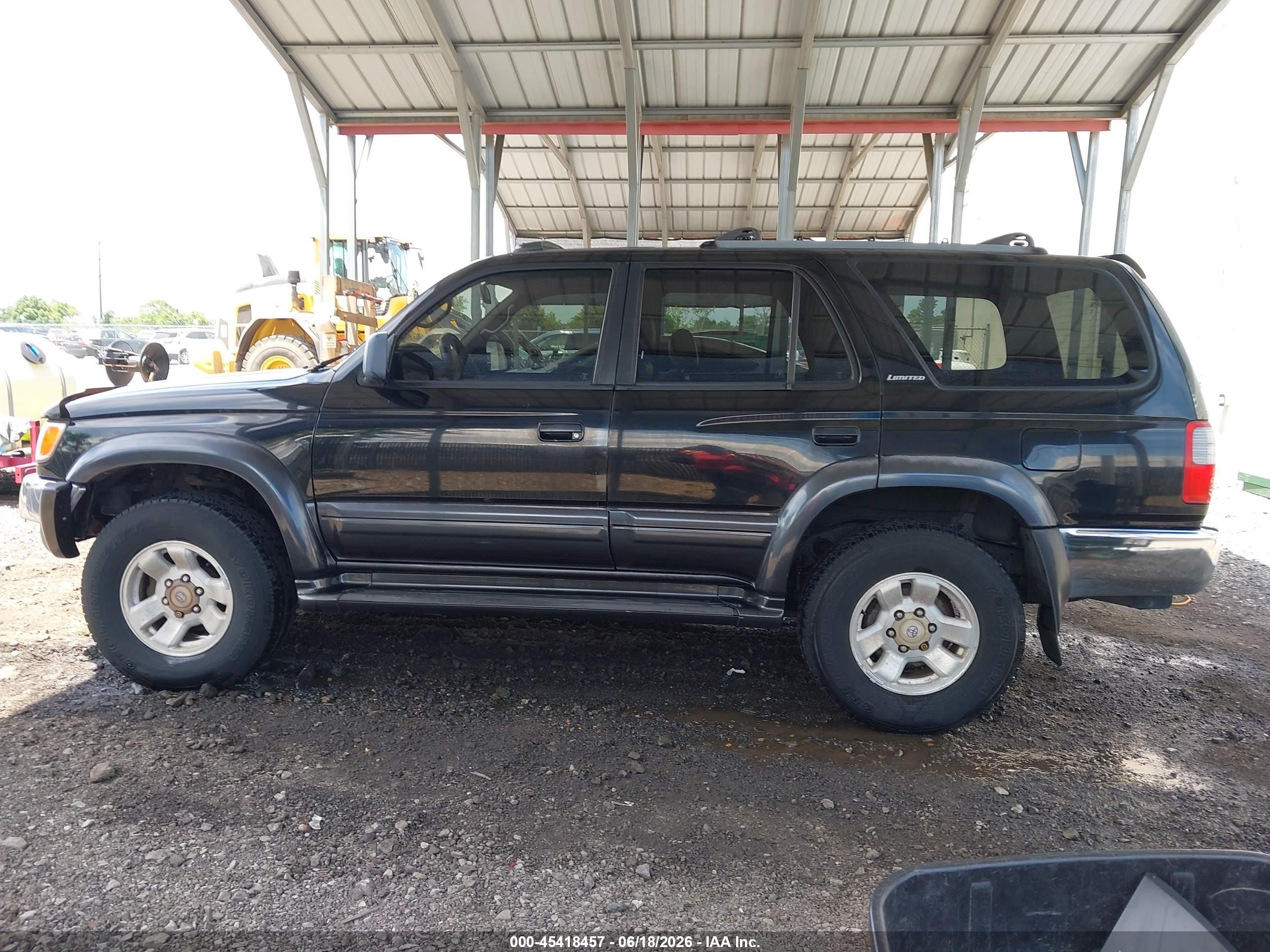 1998 Toyota 4runner Sr5 V6 Limited Black vin: JT3HN87R3W0173449