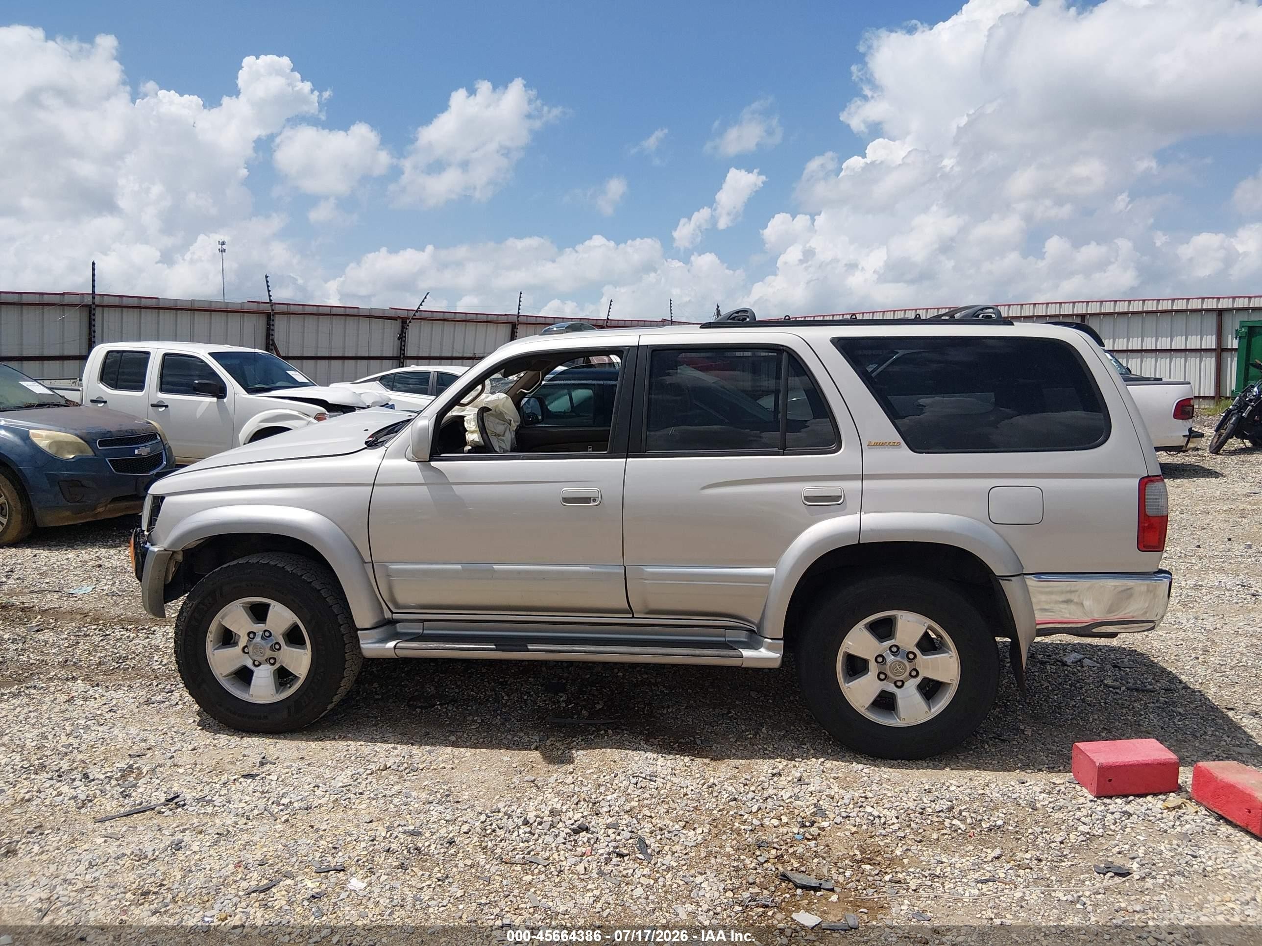 1998 Toyota 4runner Limited Cream vin: JT3HN87R3W0186637