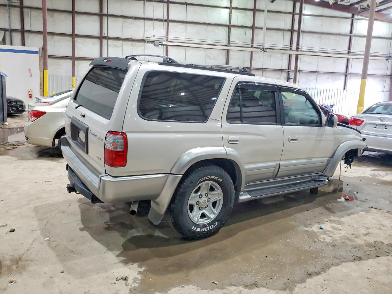 1999 Toyota 4runner Limited Silver vin: JT3HN87R3X0242044