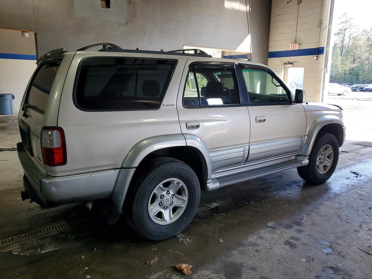 1999 Toyota 4runner Limited Серебряный vin: JT3HN87R3X0245056
