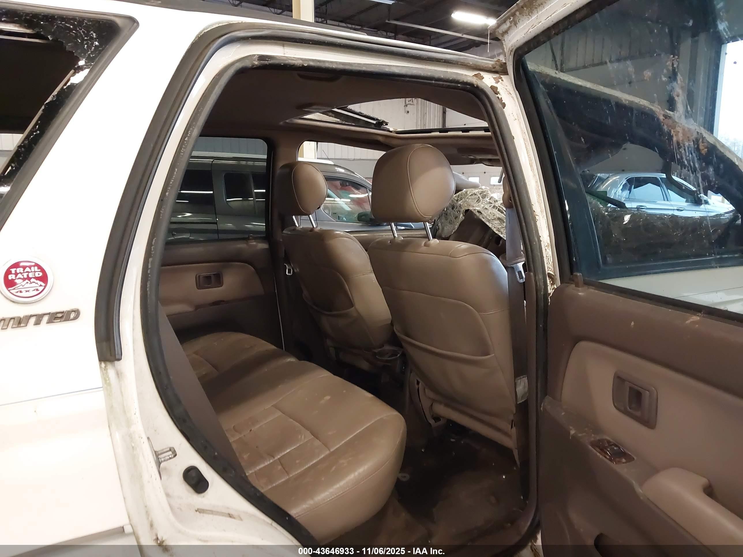 1998 Toyota 4runner Sr5 V6 Limited White vin: JT3HN87R4W0133364