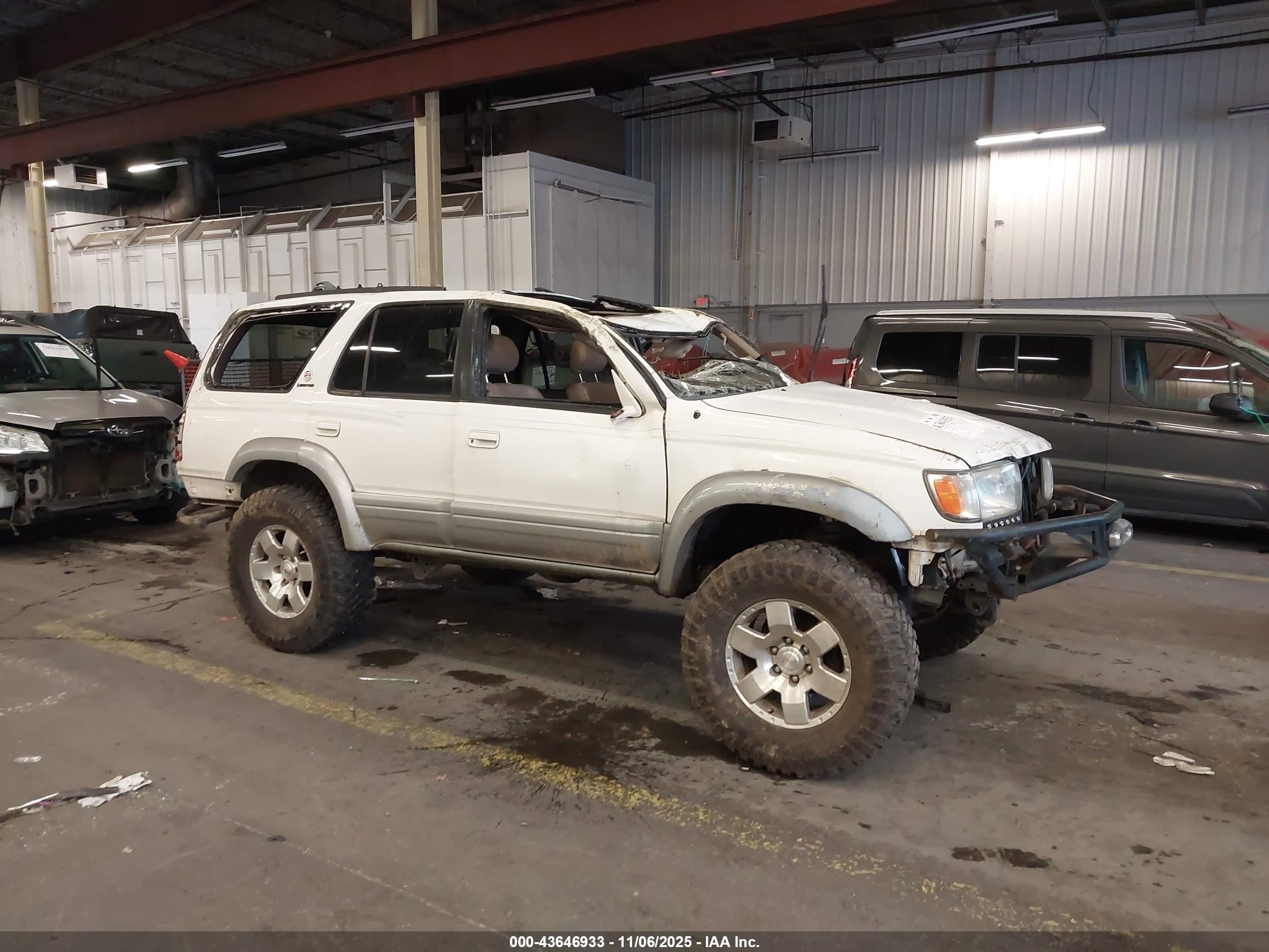 1998 Toyota 4runner Sr5 V6 Limited White vin: JT3HN87R4W0133364