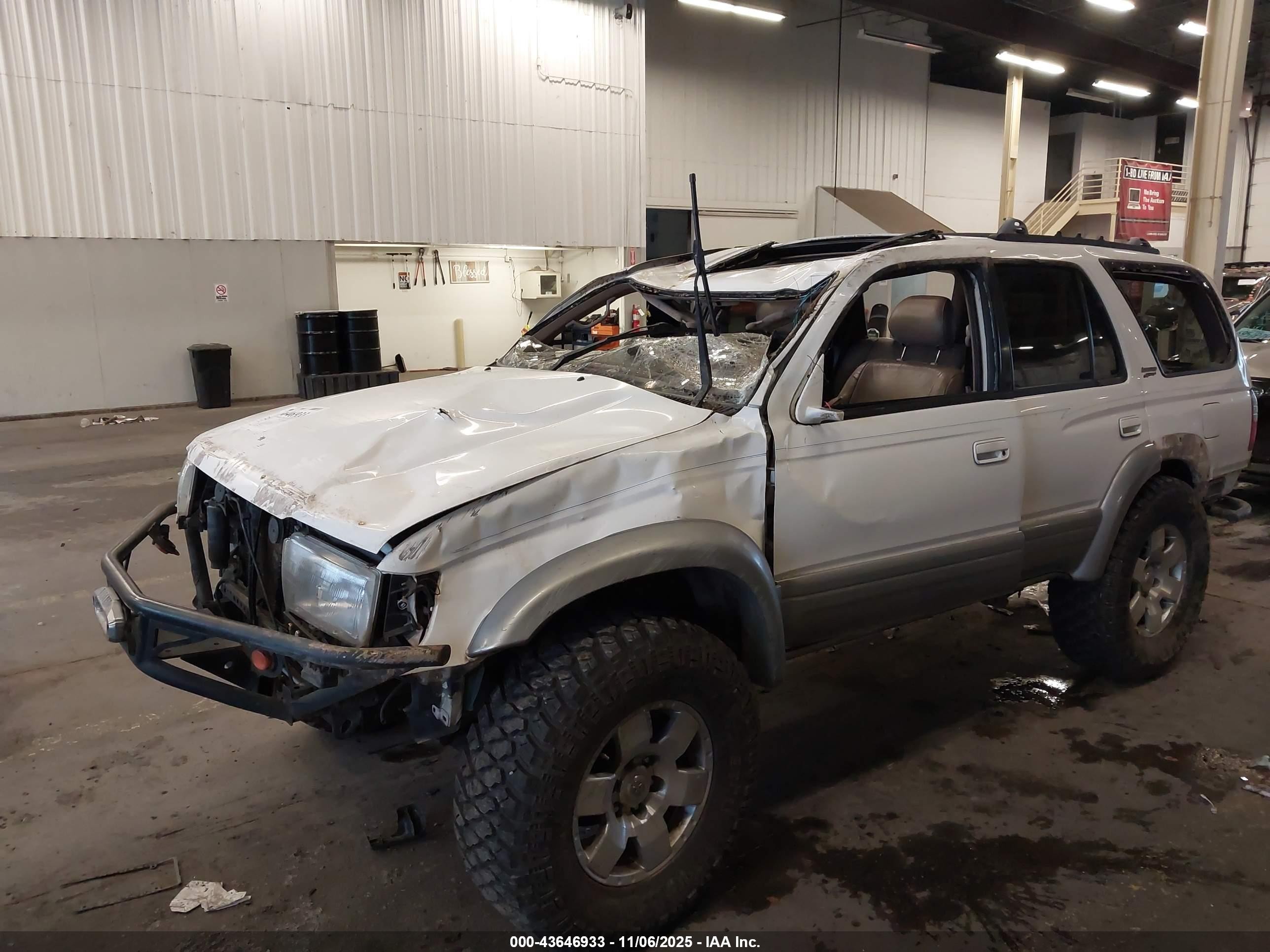 1998 Toyota 4runner Sr5 V6 Limited White vin: JT3HN87R4W0133364