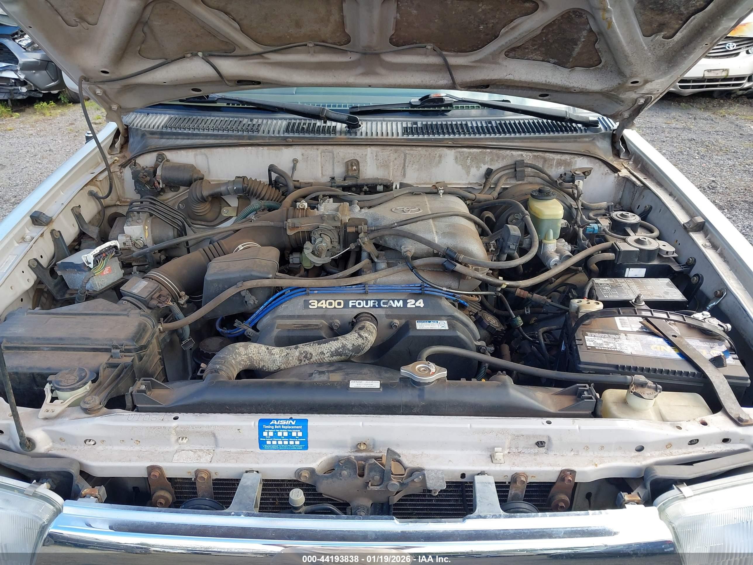 1998 Toyota 4runner Sr5 V6 Limited Gold vin: JT3HN87R4W0139634