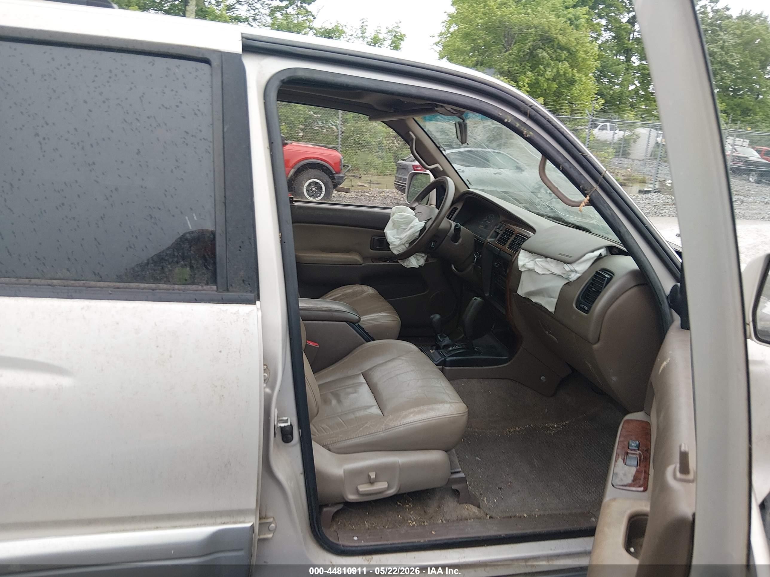 1998 Toyota 4runner Sr5 V6 Limited Beige vin: JT3HN87R4W0178837