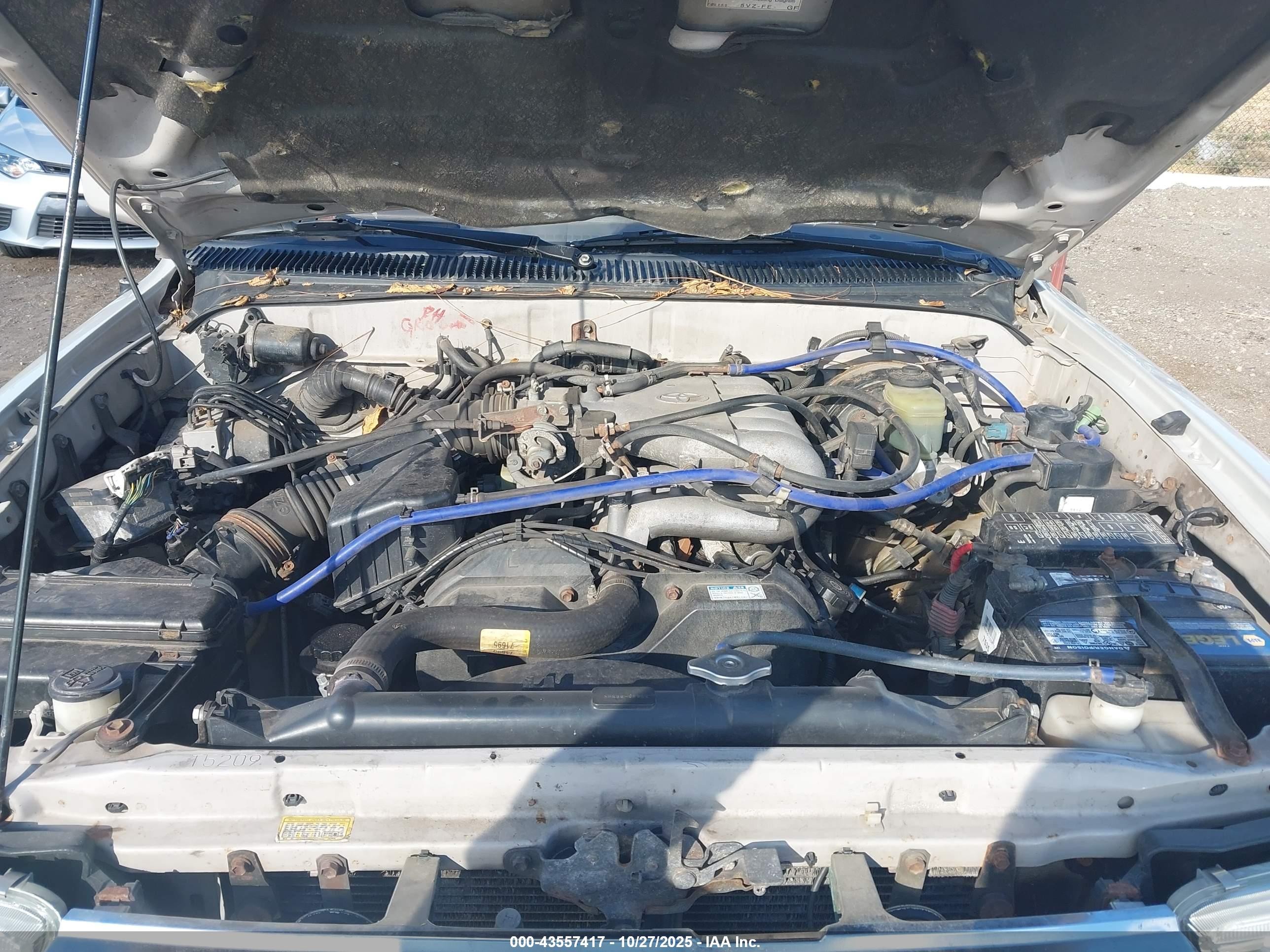 1999 Toyota 4runner Limited V6 Silver vin: JT3HN87R4X0222241