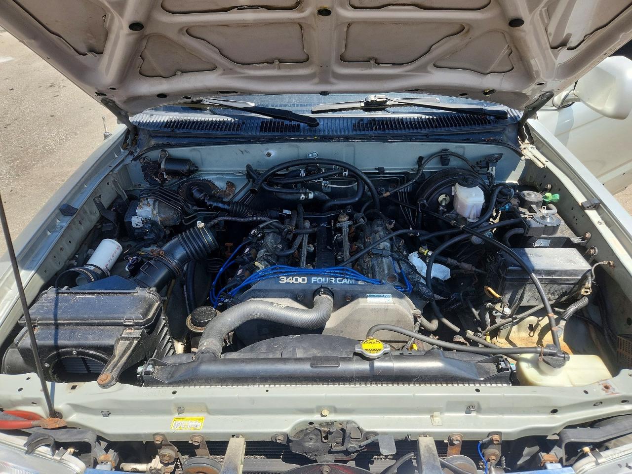 2000 Toyota 4runner Limited Серебряный vin: JT3HN87R4Y0259825