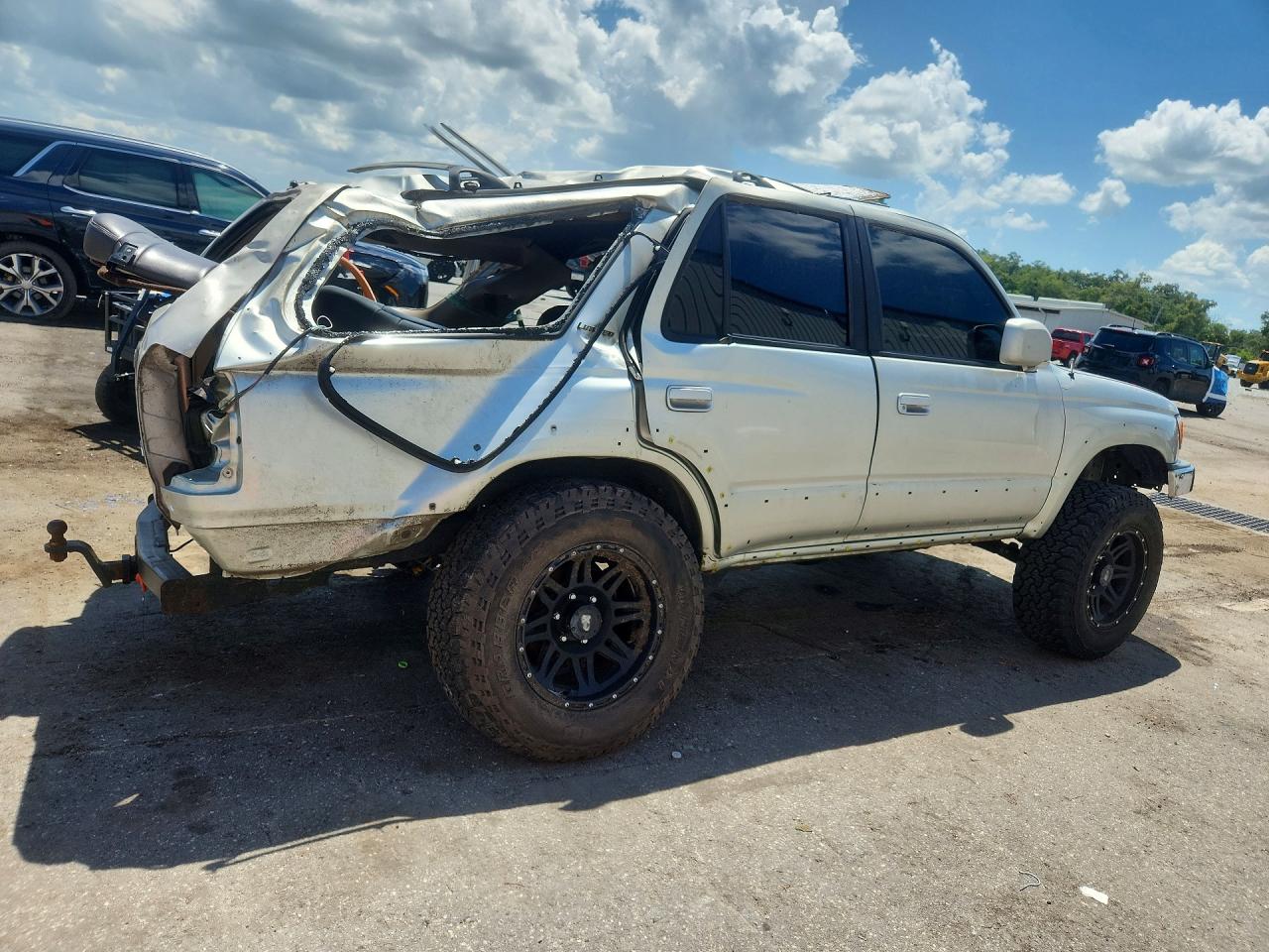 2000 Toyota 4runner Limited Серебряный vin: JT3HN87R4Y0259825