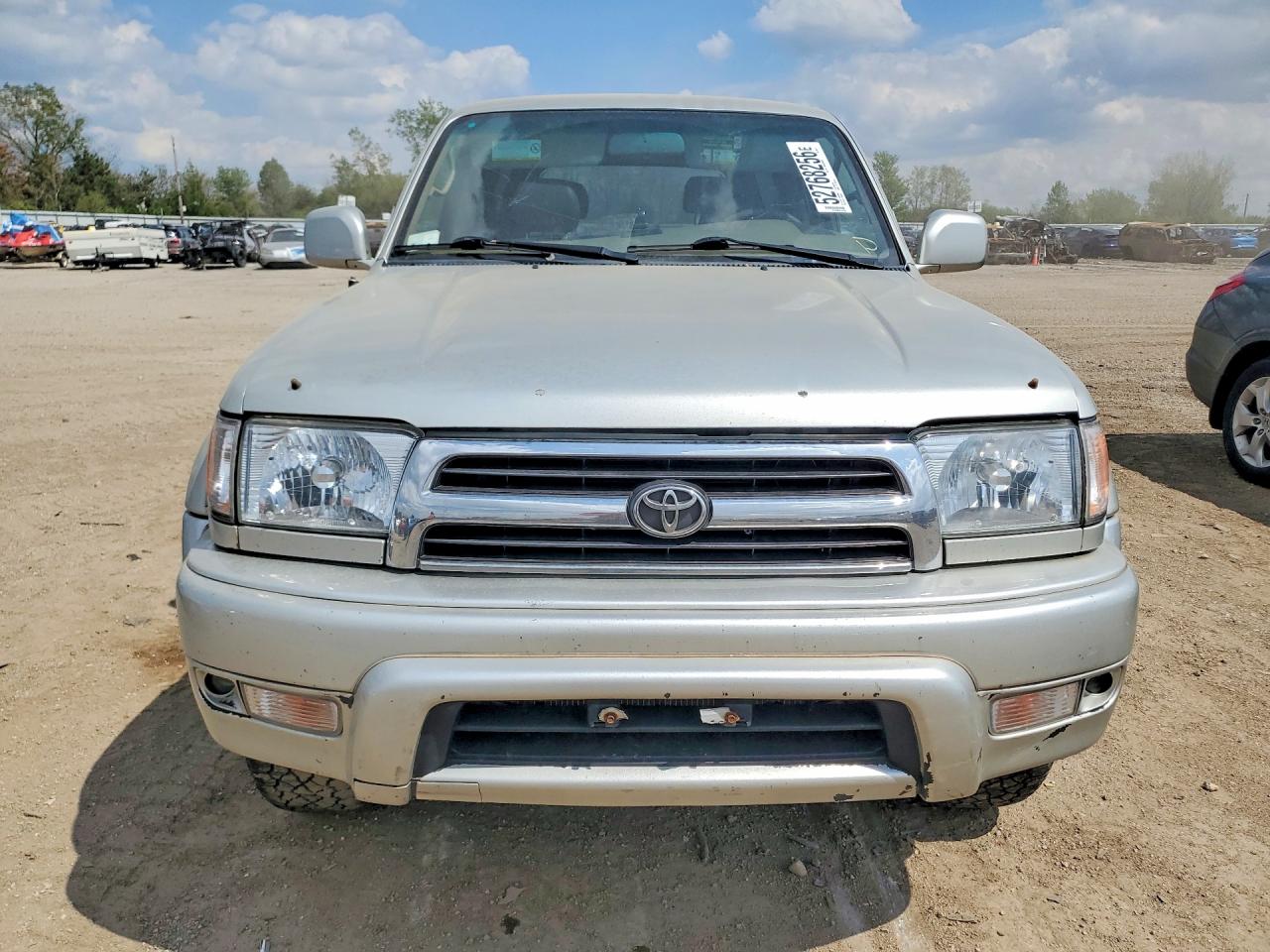 2000 Toyota 4runner Limited Silver vin: JT3HN87R4Y0303127