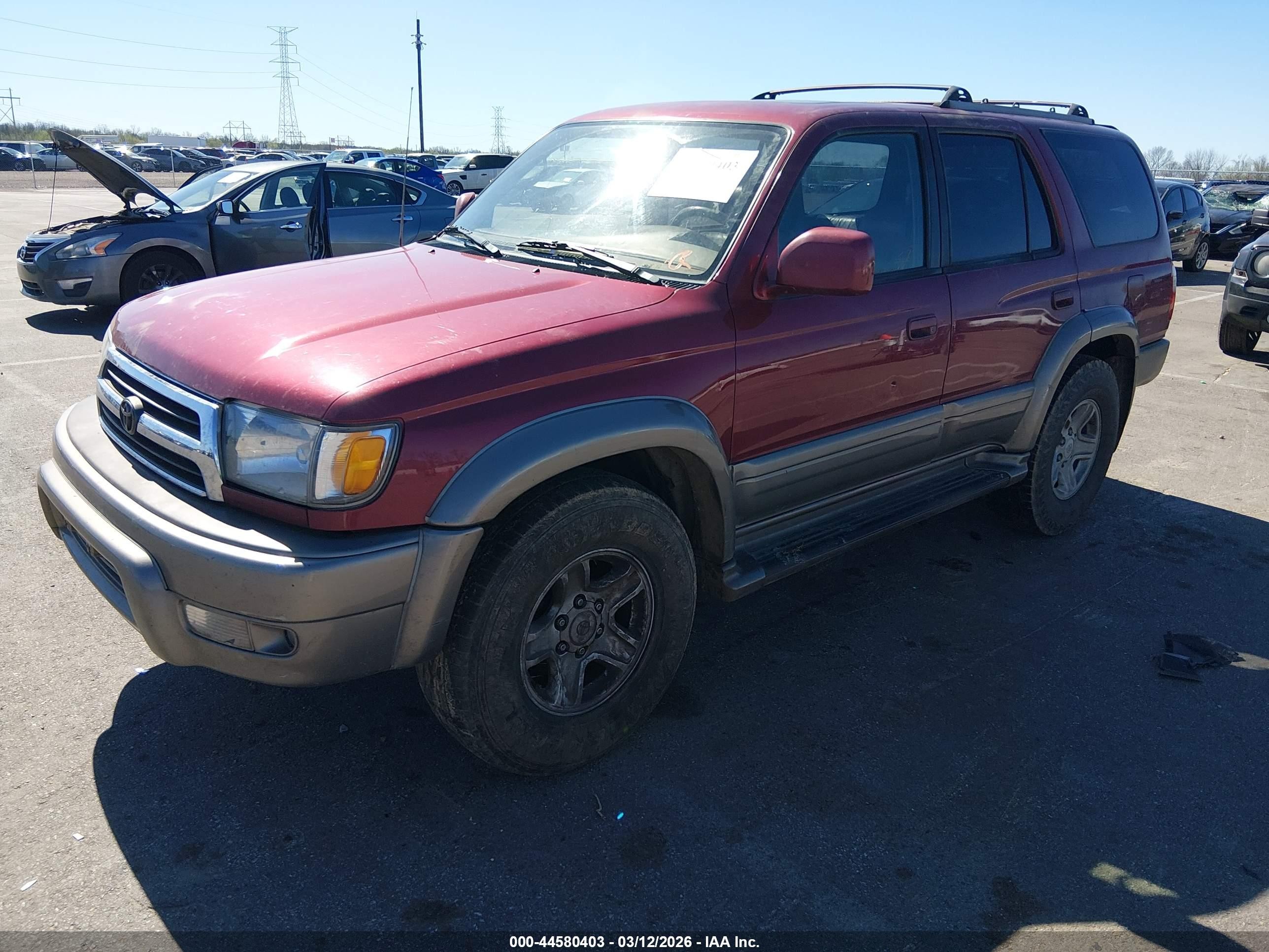2000 Toyota 4runner Limited V6 Red vin: JT3HN87R4Y9036003