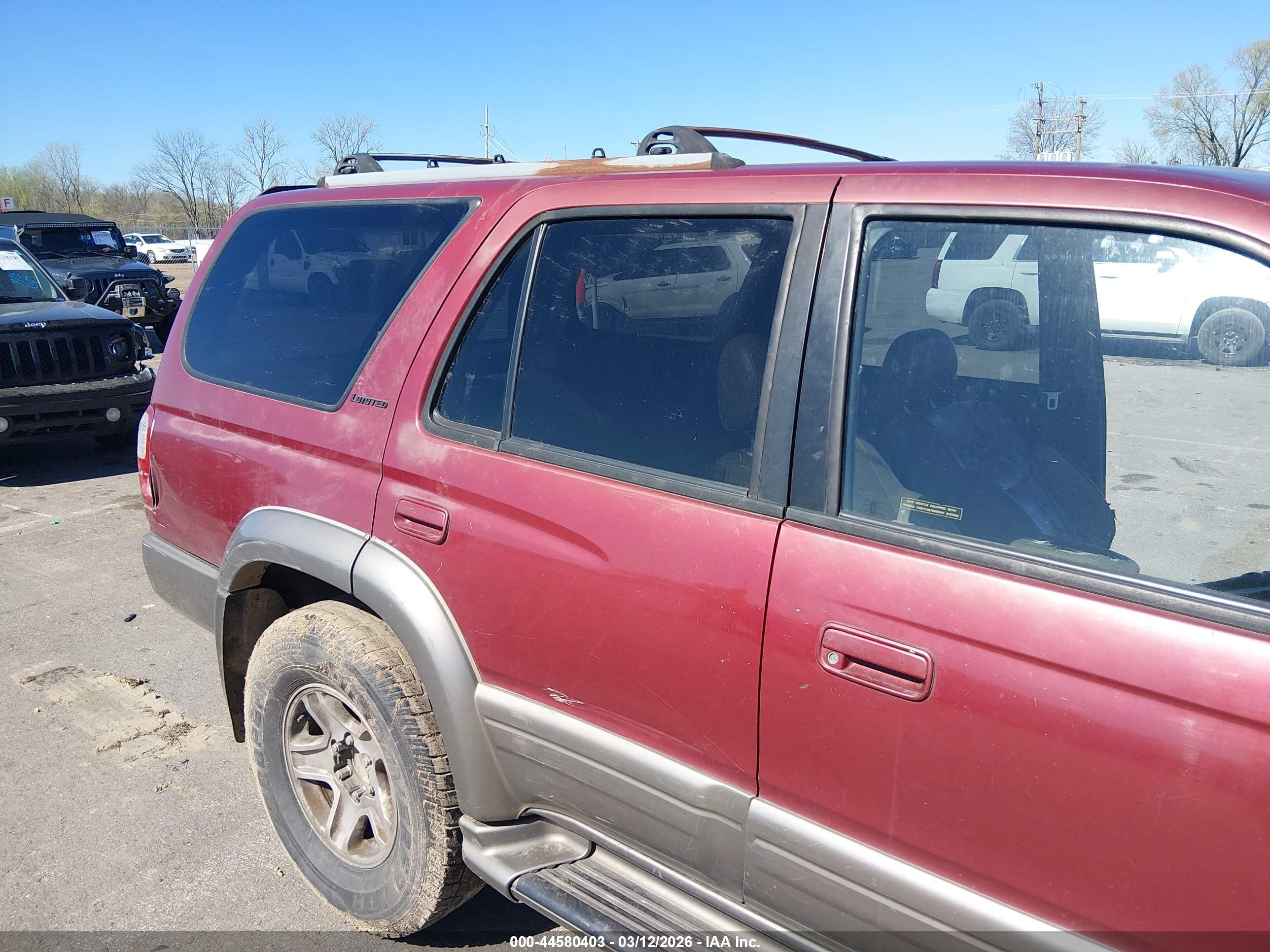 2000 Toyota 4runner Limited V6 Red vin: JT3HN87R4Y9036003