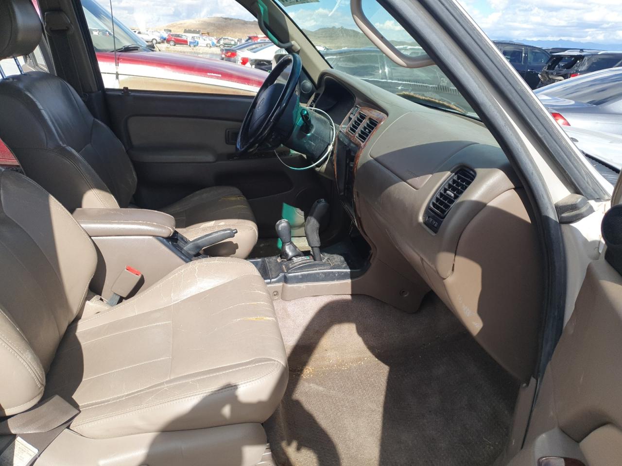 1997 Toyota 4runner Limited Silver vin: JT3HN87R5V9004916