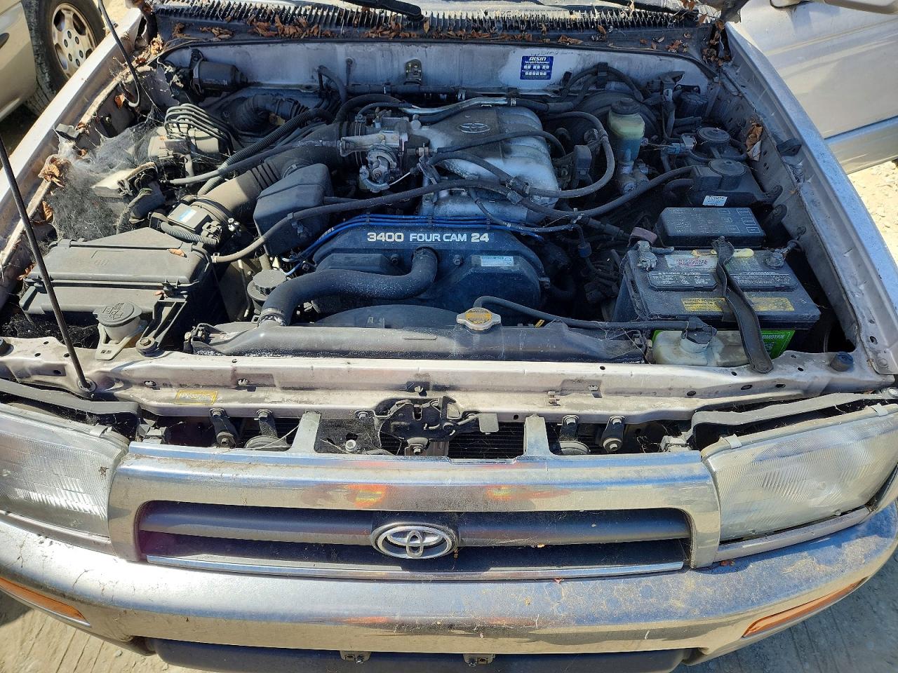 1998 Toyota 4runner Limited Silver vin: JT3HN87R5W0189992
