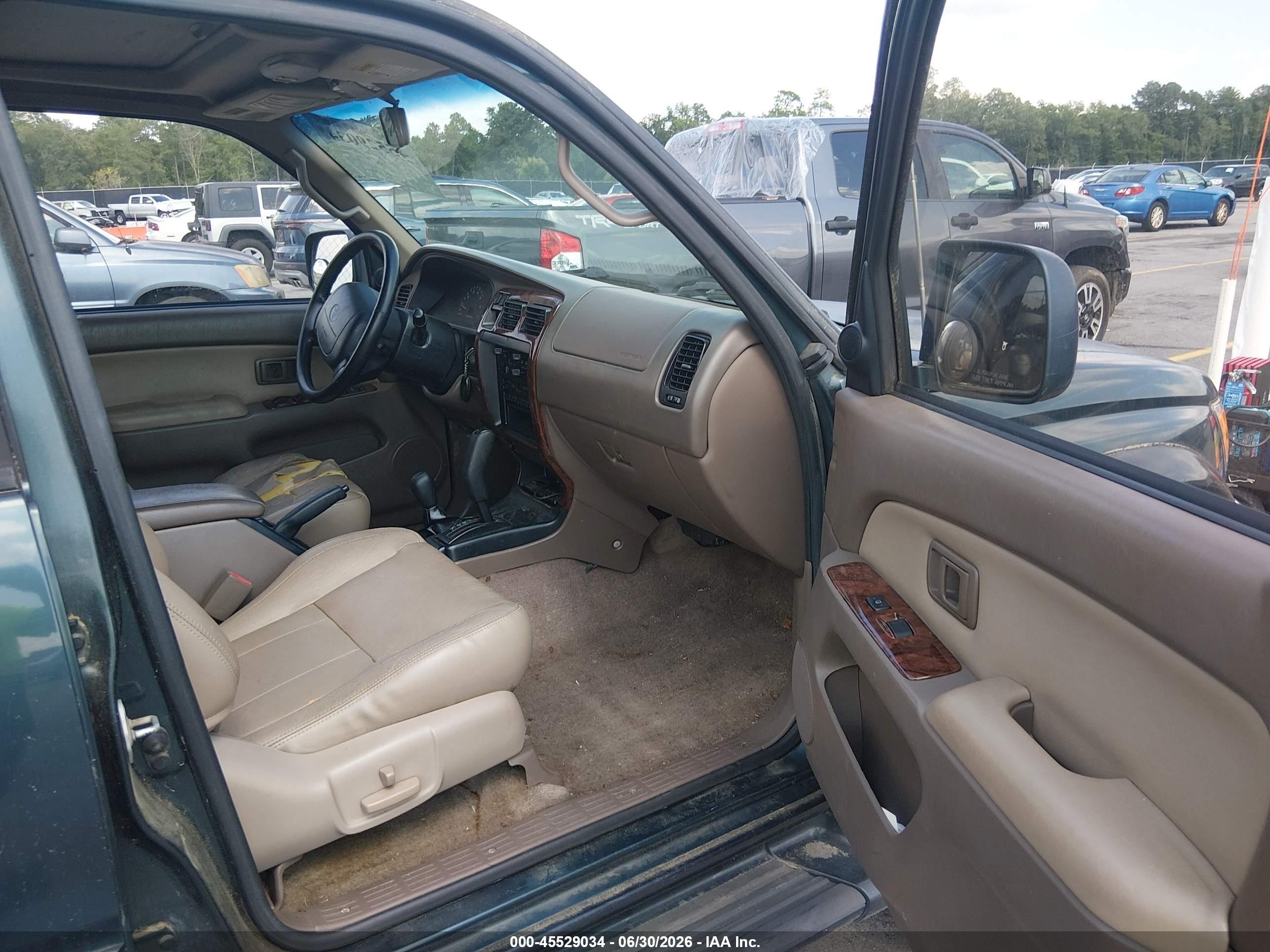 1997 Toyota 4runner Sr5 V6 Limited Green vin: JT3HN87R6V9001684