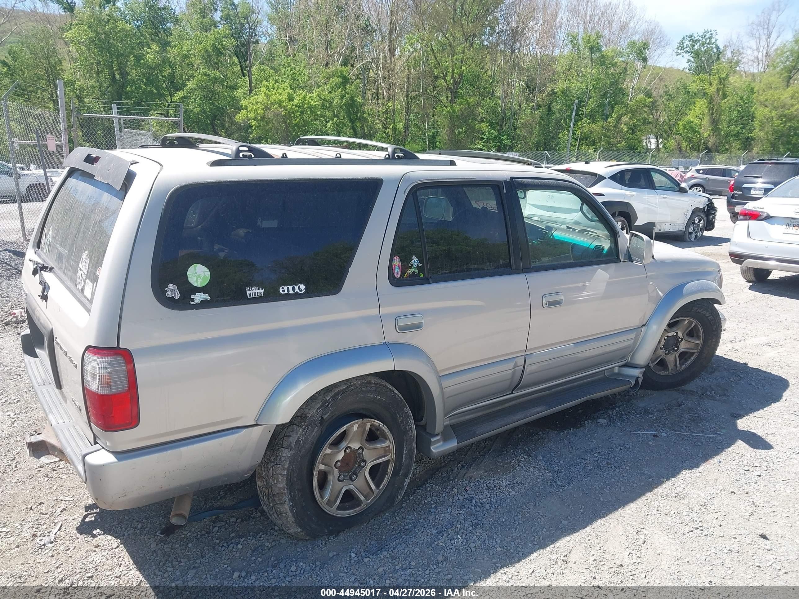 1999 Toyota 4runner Limited V6 Gold vin: JT3HN87R6X0248064