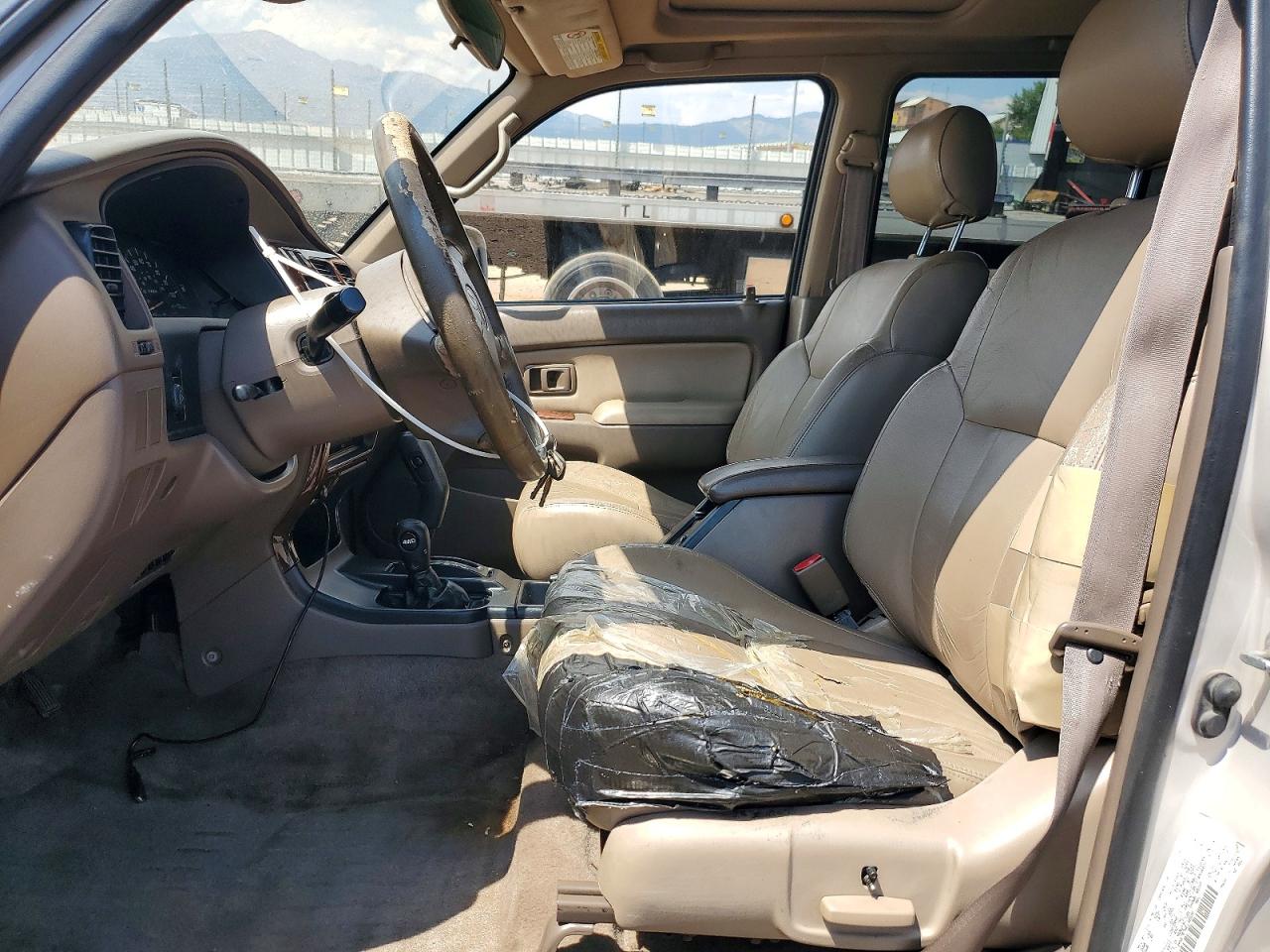 1998 Toyota 4runner Limited Silver vin: JT3HN87R7W0146898