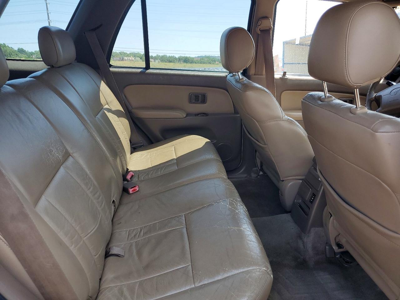 1998 Toyota 4runner Limited Silver vin: JT3HN87R7W0146898
