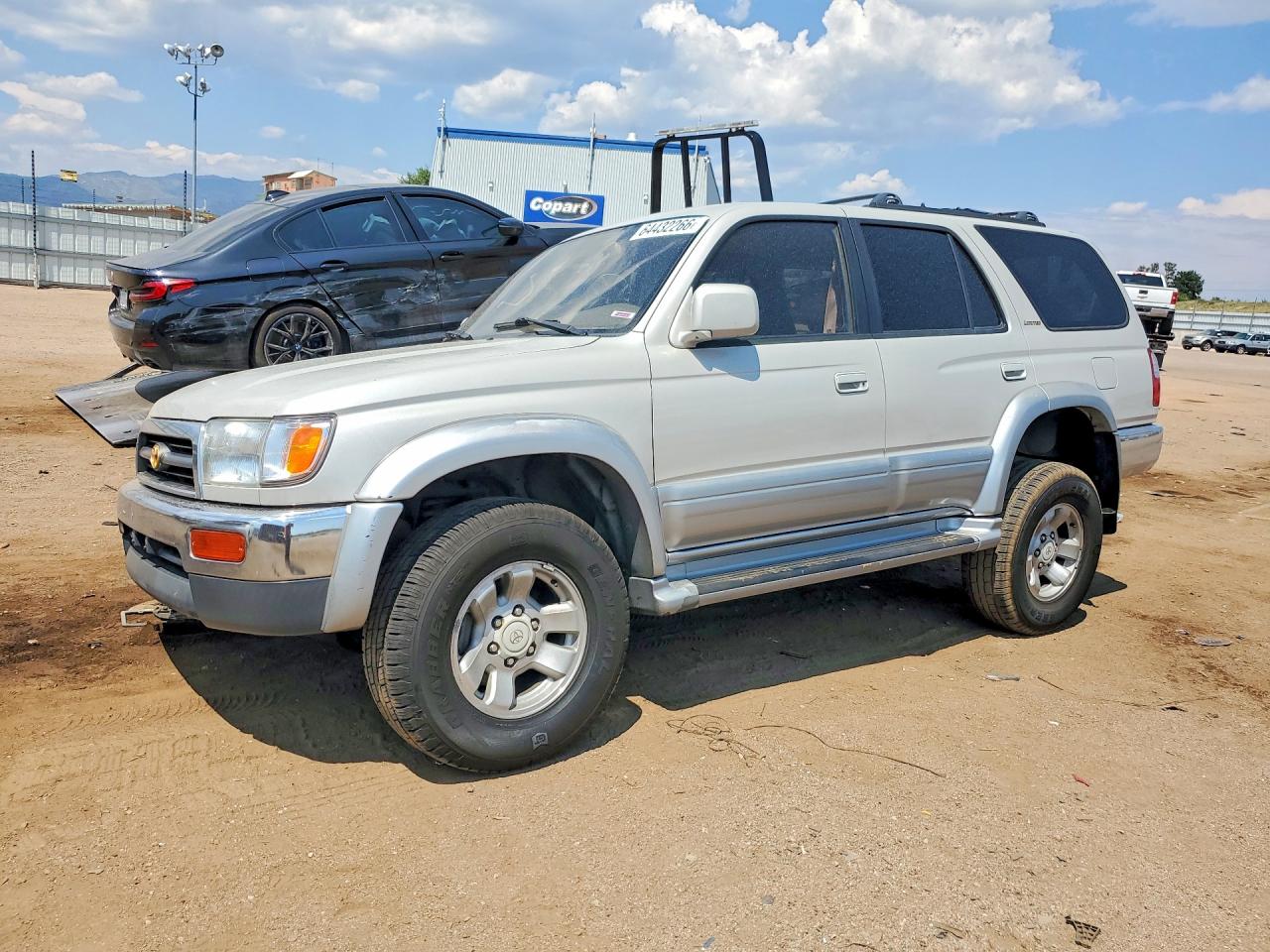 1998 Toyota 4runner Limited Silver vin: JT3HN87R7W0146898