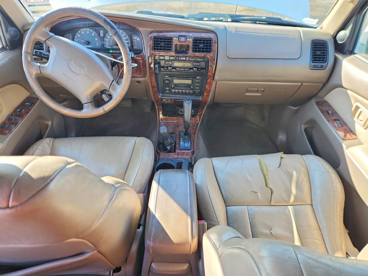 1999 Toyota 4runner Limited White vin: JT3HN87R7X0200282