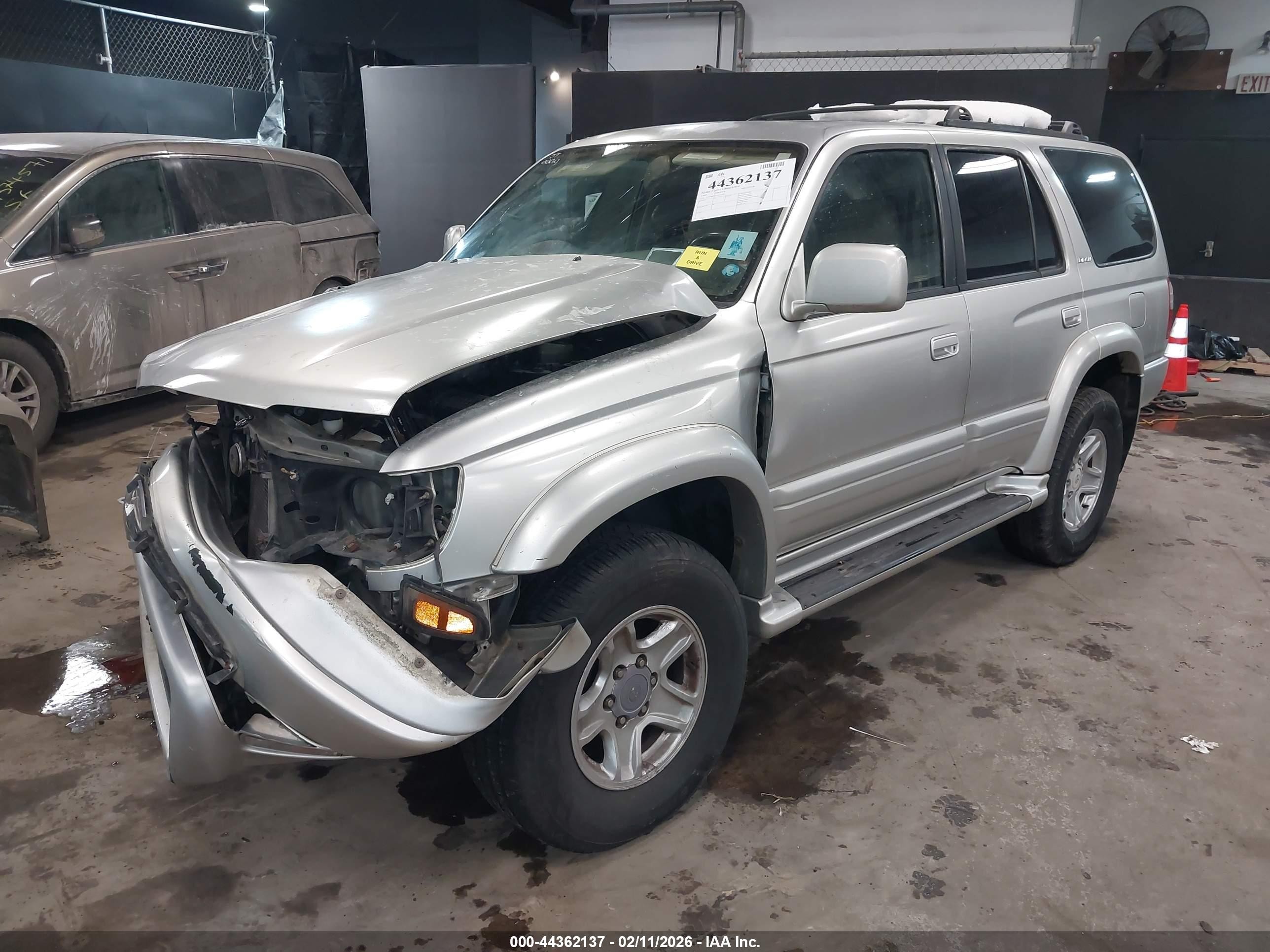1999 Toyota 4runner Limited V6 Silver vin: JT3HN87R7X9024992
