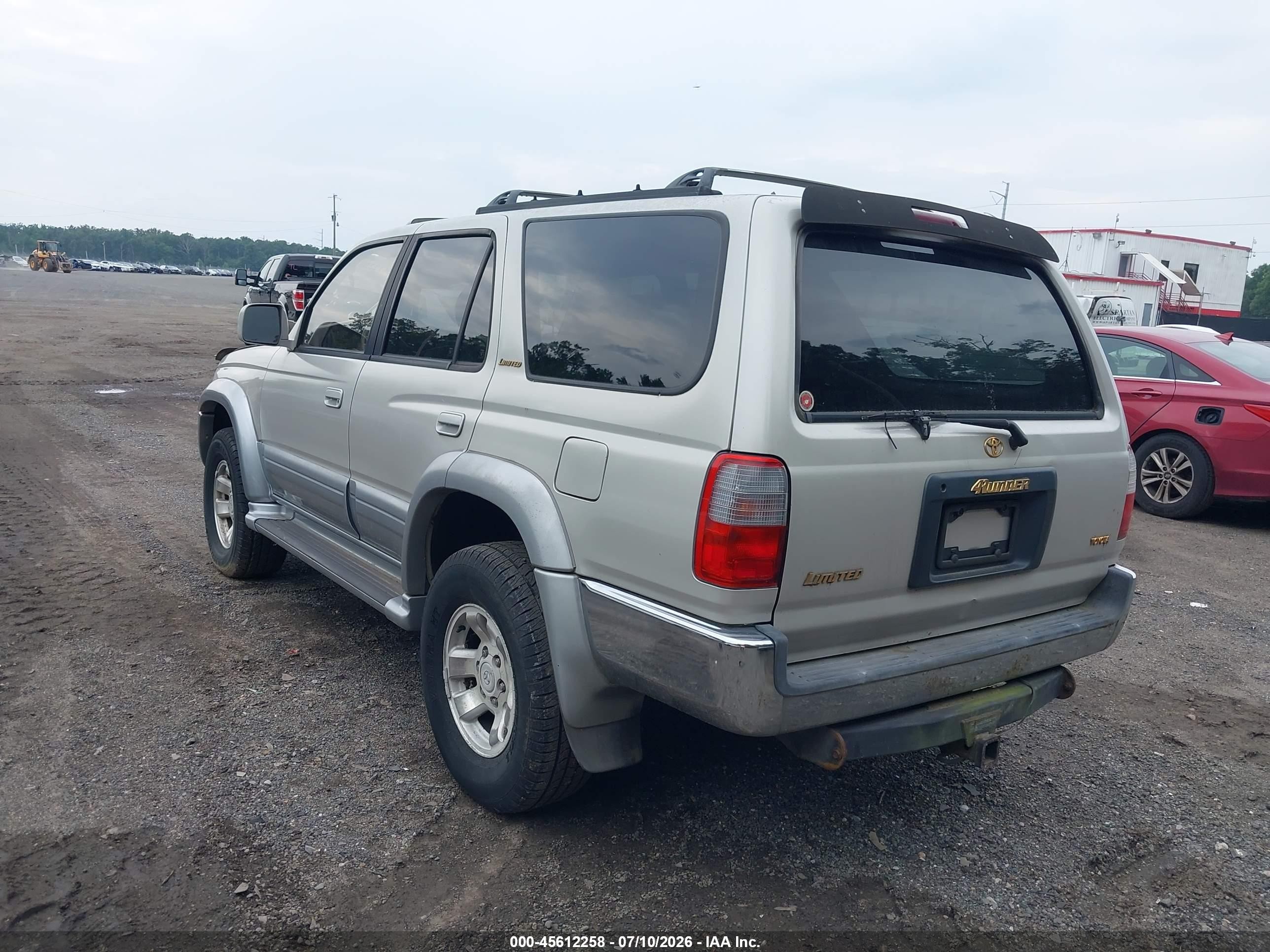 1998 Toyota 4runner Sr5 V6 Limited Silver vin: JT3HN87R8W0133268
