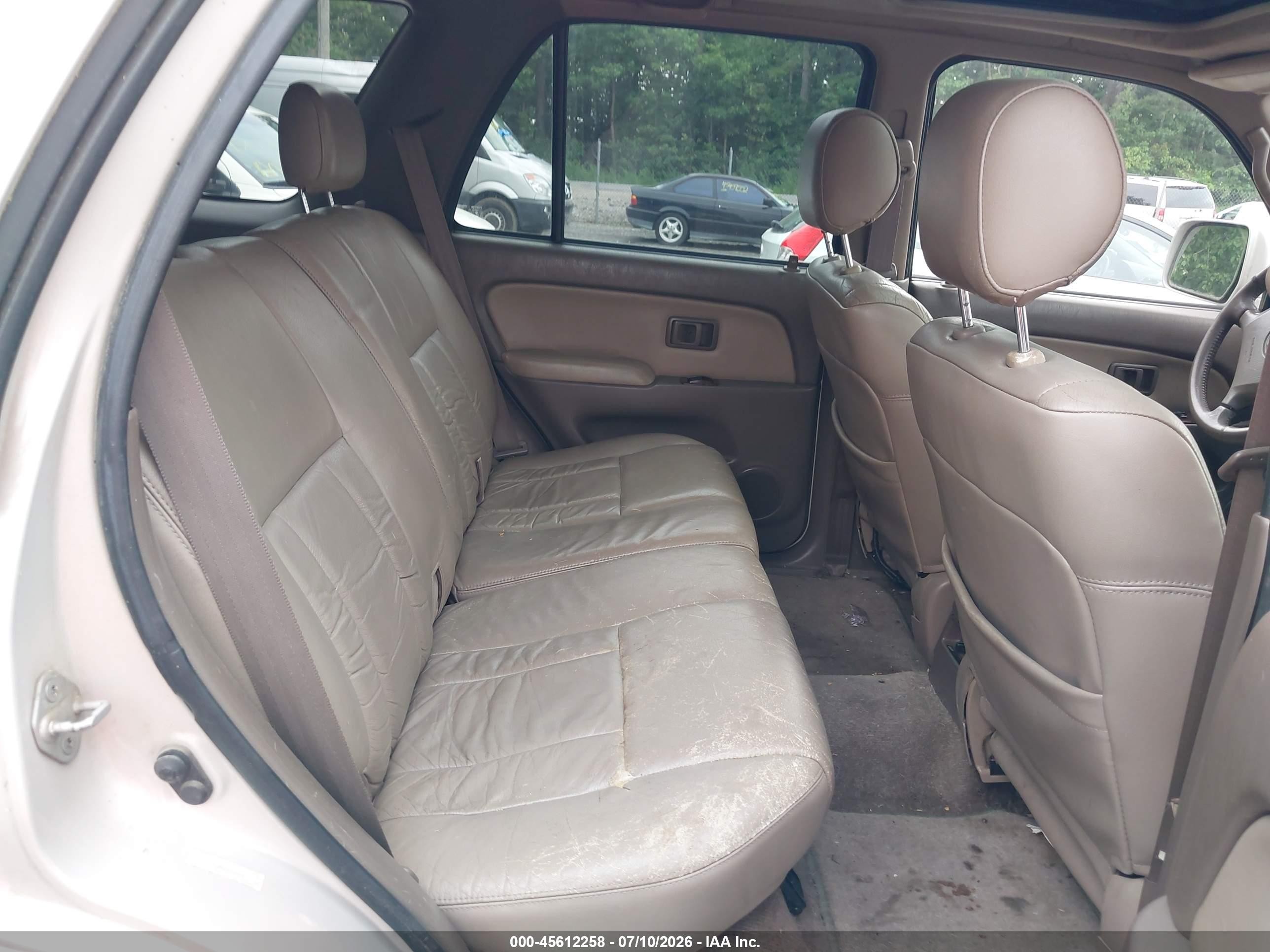 1998 Toyota 4runner Sr5 V6 Limited Silver vin: JT3HN87R8W0133268