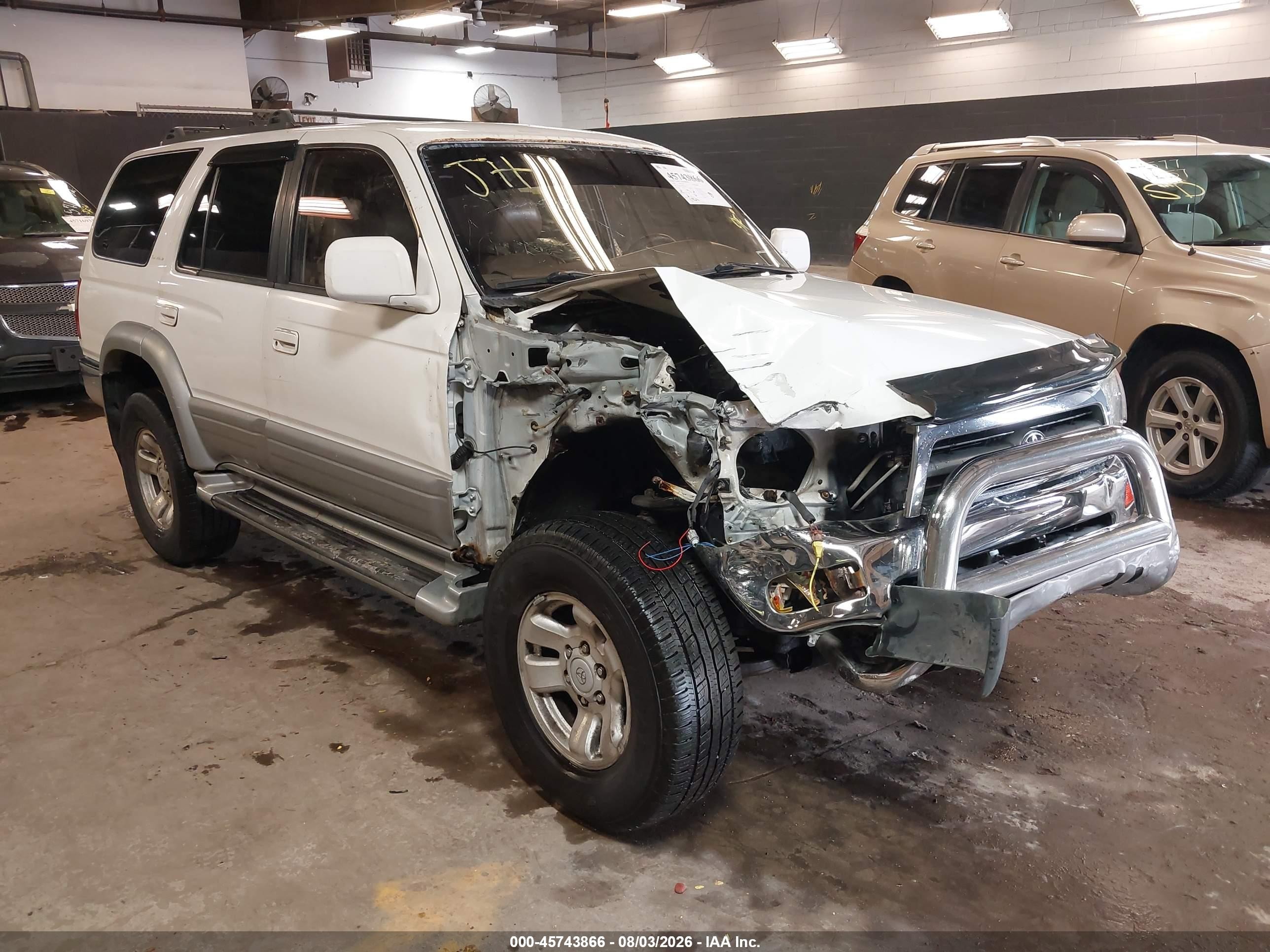 1998 Toyota 4runner Sr5 V6 Limited White vin: JT3HN87R8W9010842