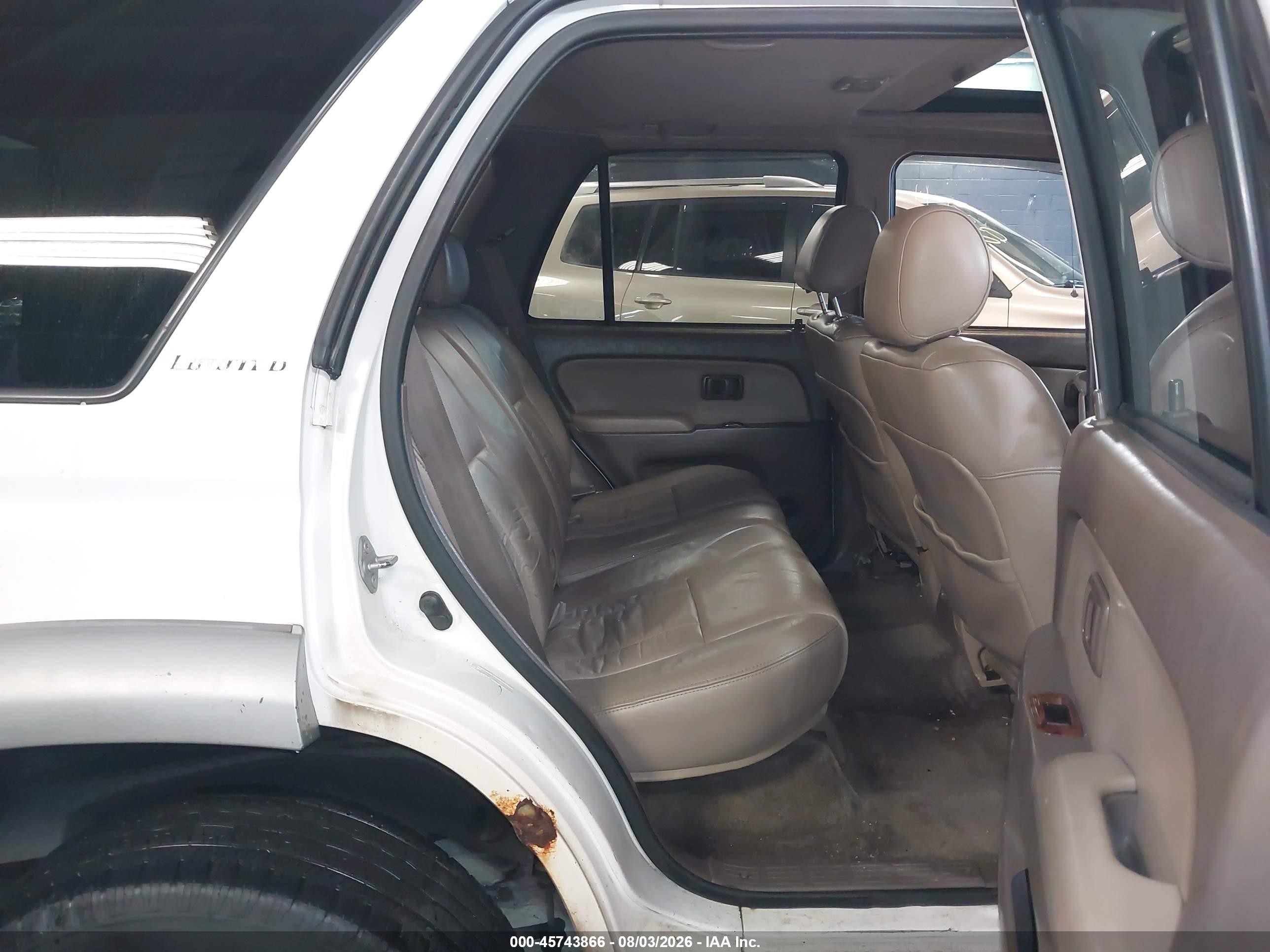 1998 Toyota 4runner Sr5 V6 Limited White vin: JT3HN87R8W9010842