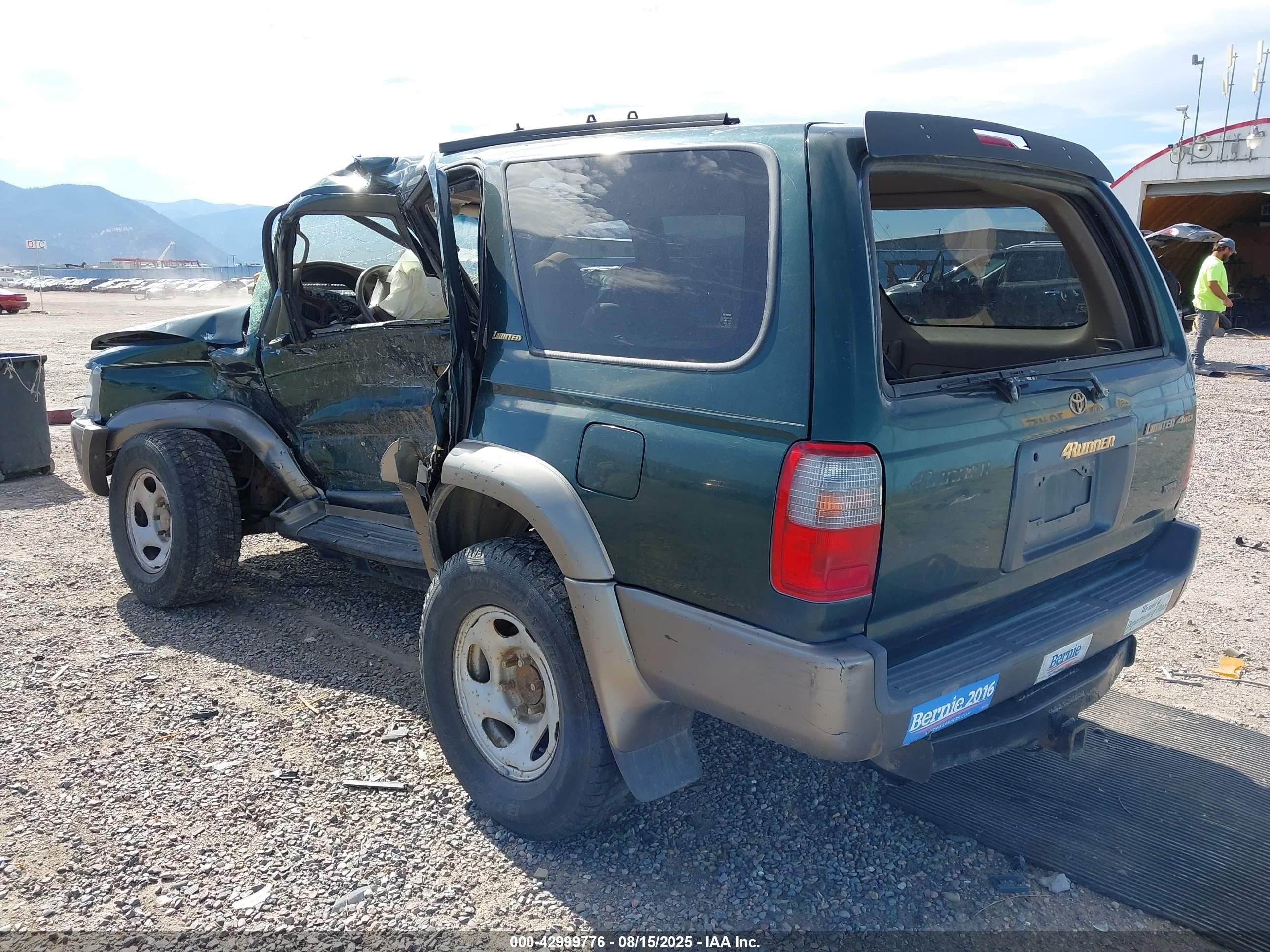 1999 Toyota 4runner Limited V6 Green vin: JT3HN87R8X9023754