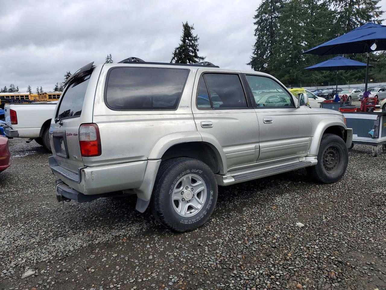 1999 Toyota 4runner Limited Silver vin: JT3HN87R8X9029439