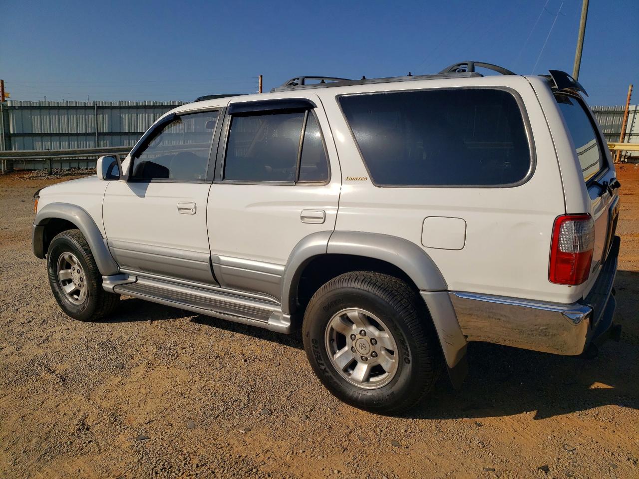 1998 Toyota 4runner Limited White vin: JT3HN87R9W0159426
