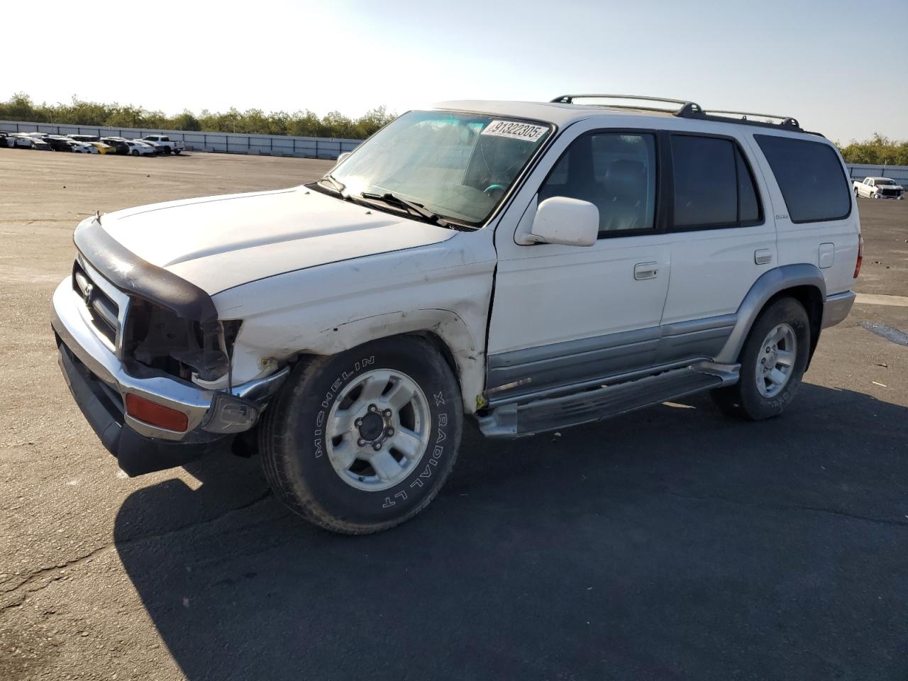 1998 Toyota 4runner Limited White vin: JT3HN87R9W9008632