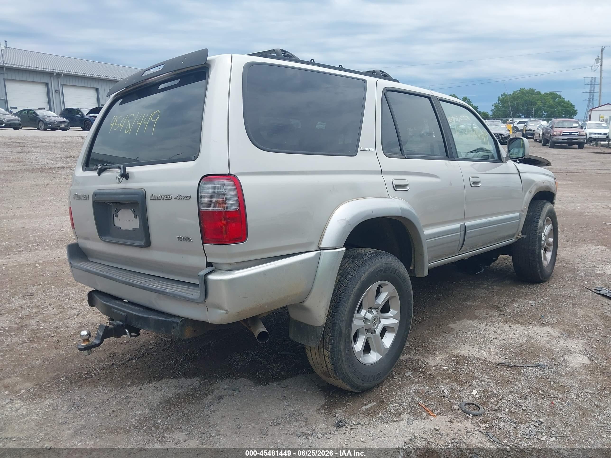 2000 Toyota 4runner Limited V6 Cream vin: JT3HN87R9Y9042718